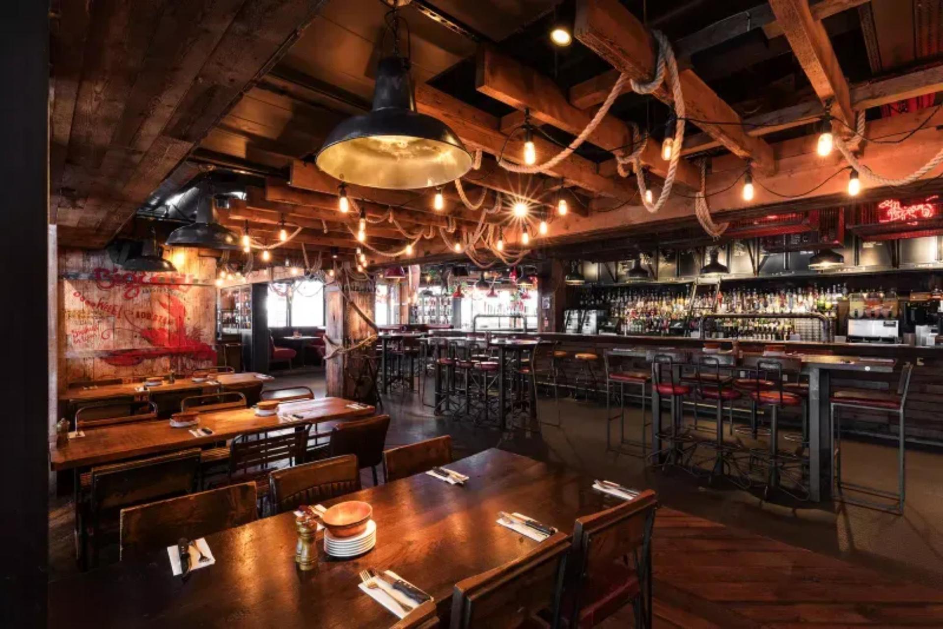 Main Bar