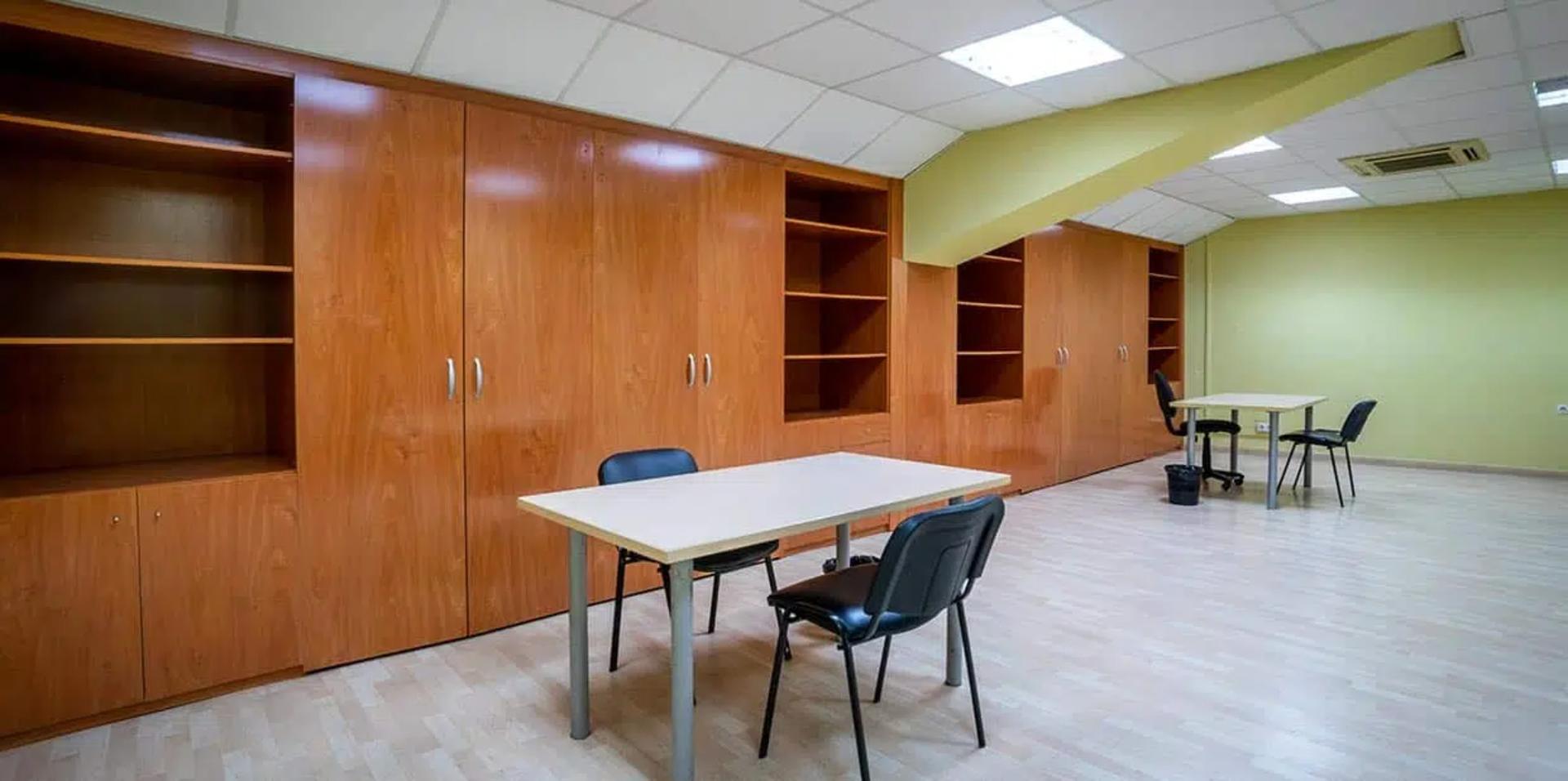 4 single offices