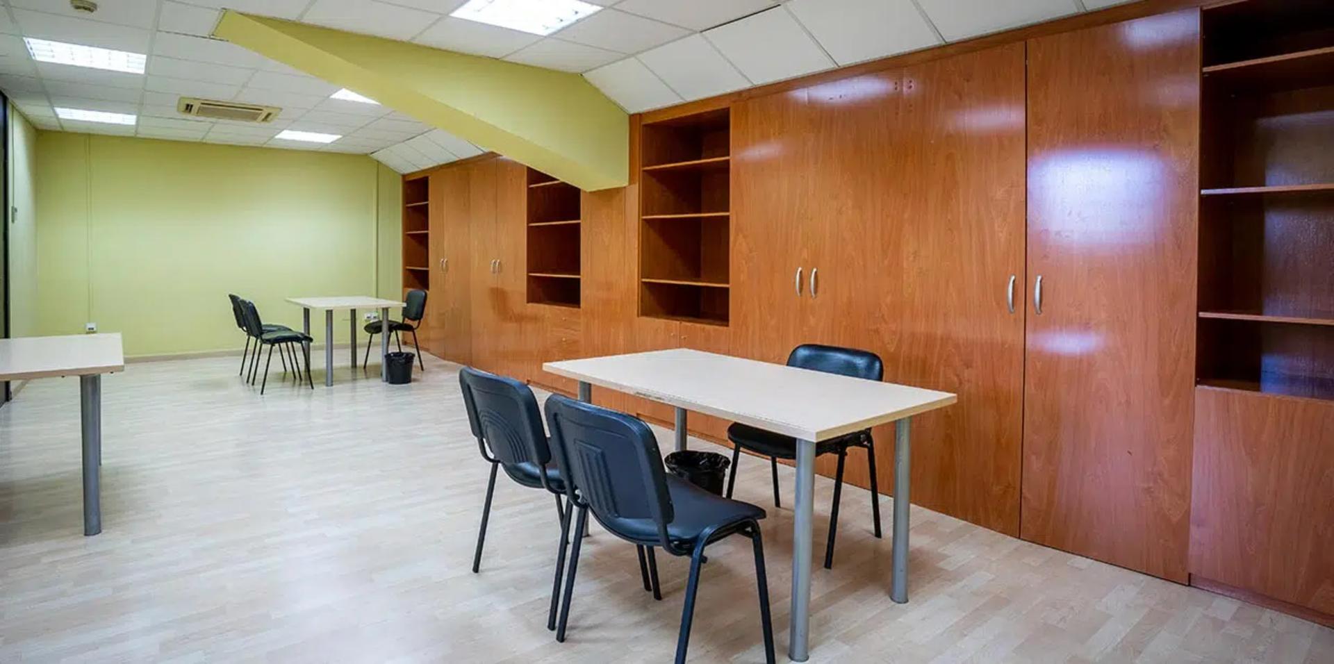 2 double offices