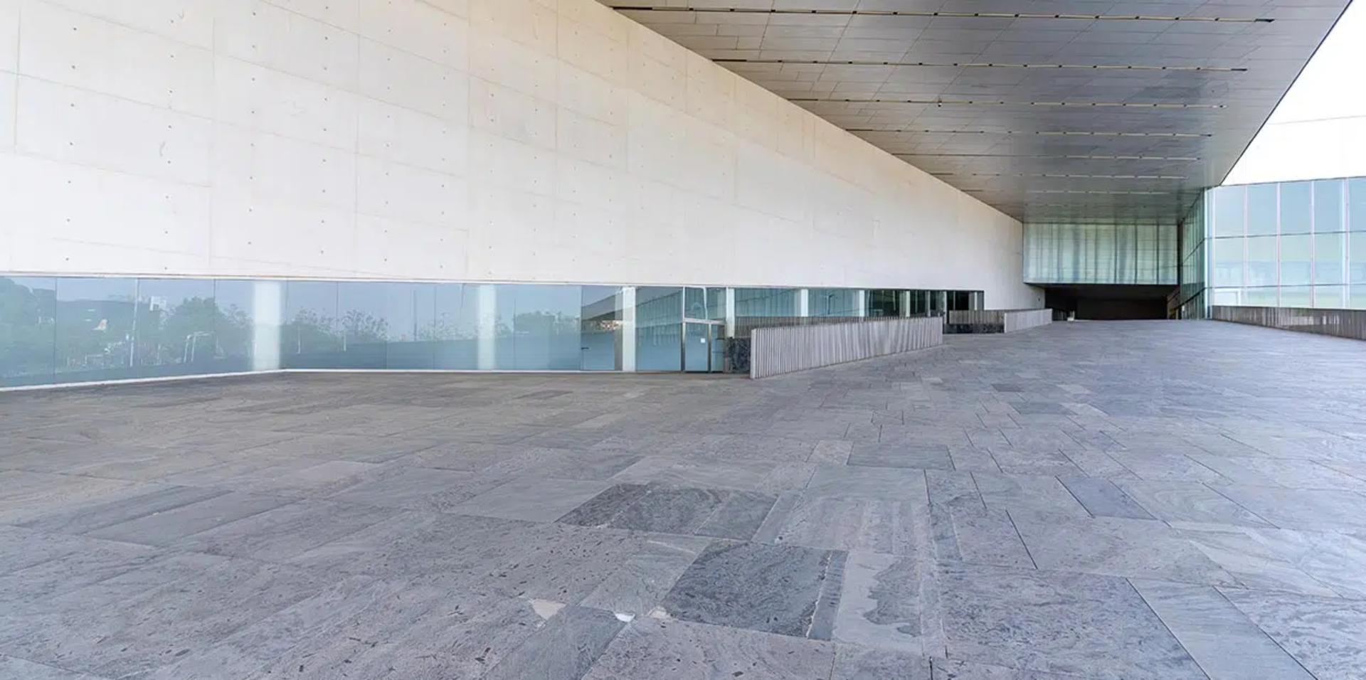 Outdoor Exhibition – Level 3