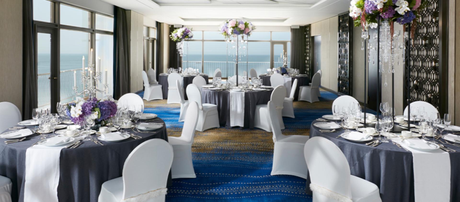 Panorama Room