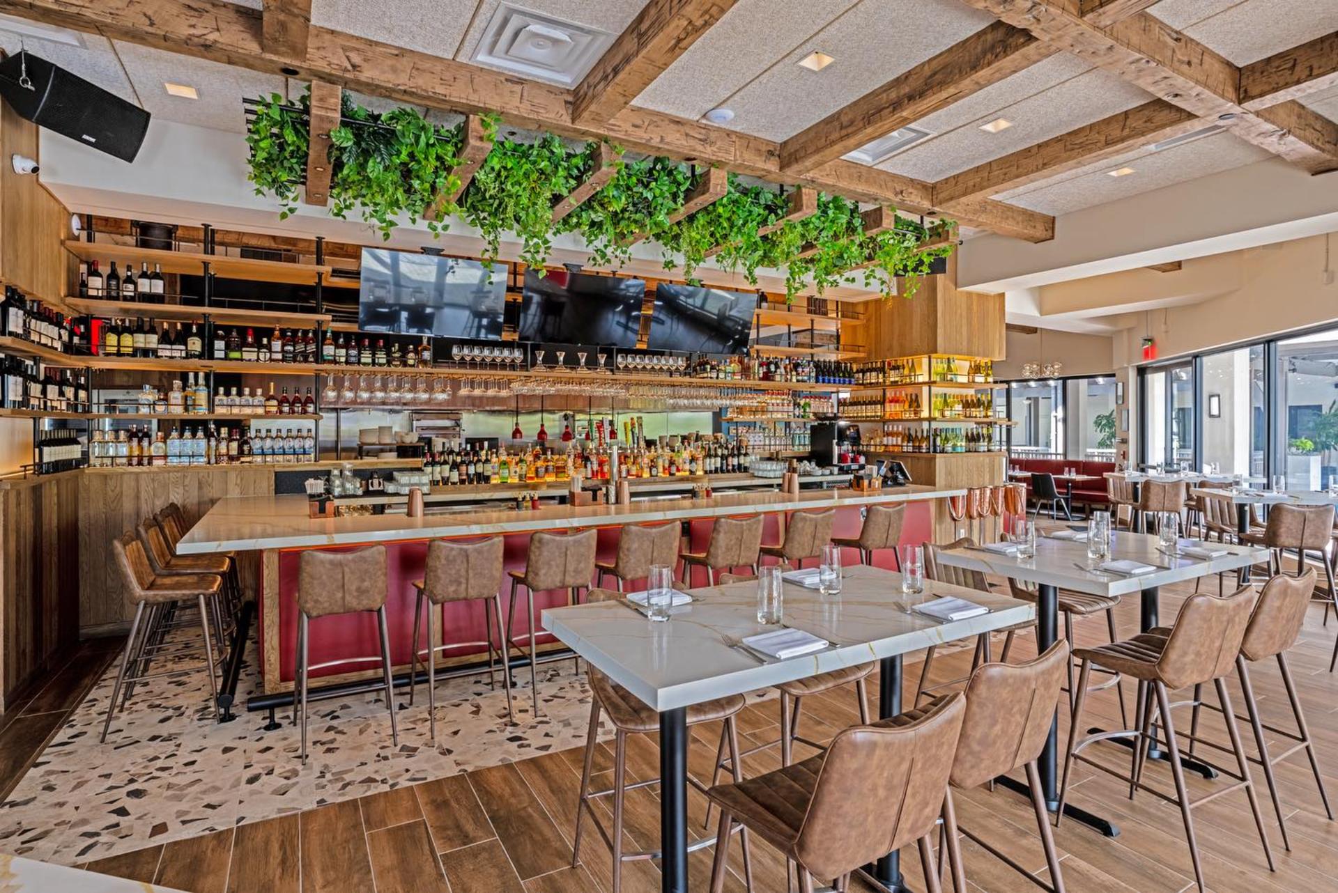 Main Dining 