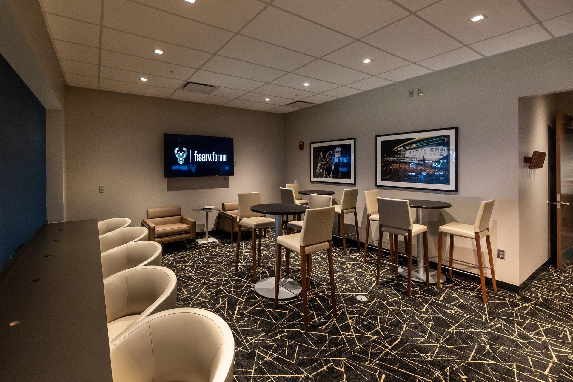 Southwest Lounge