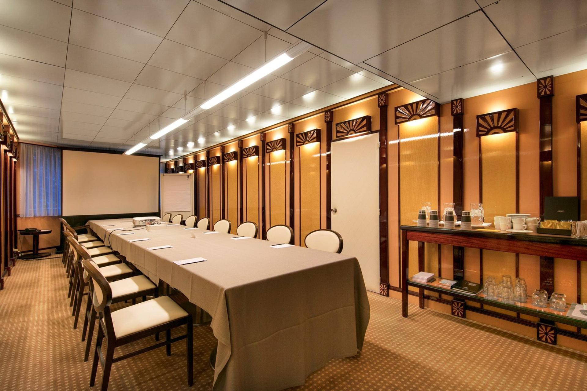Boardroom 3237