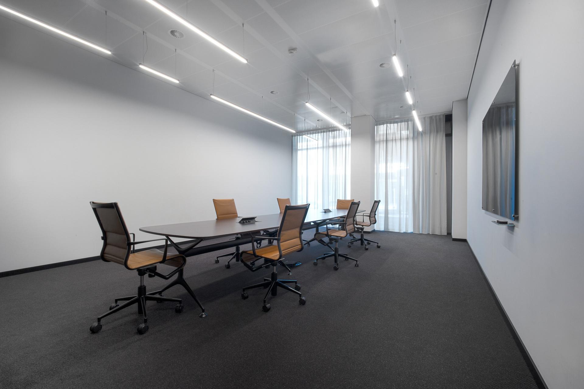 Boardroom Large
