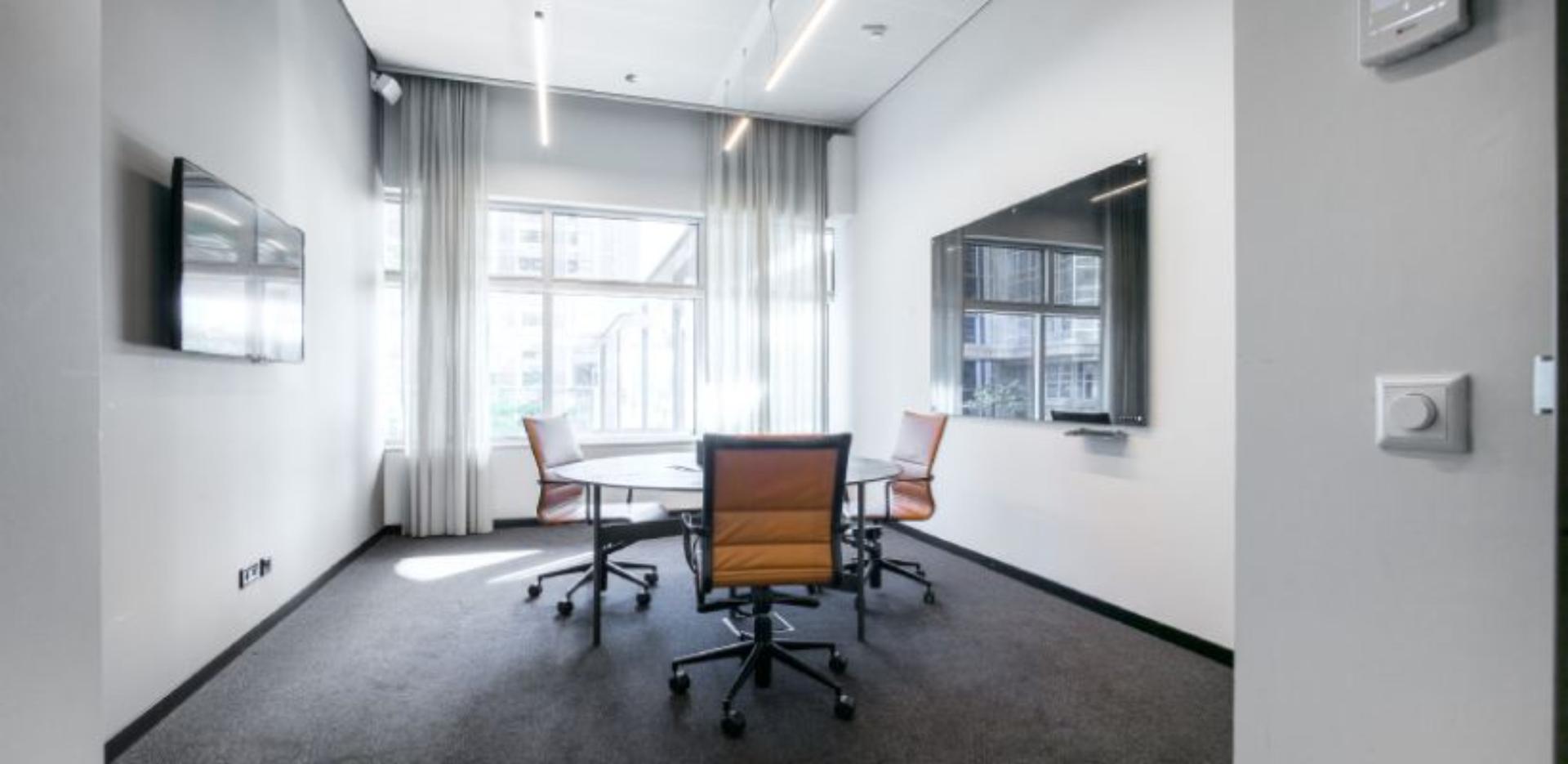 Boardroom Small