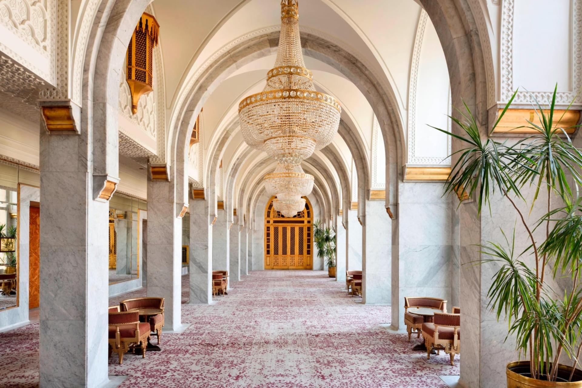 Al Khalifa Foyer
