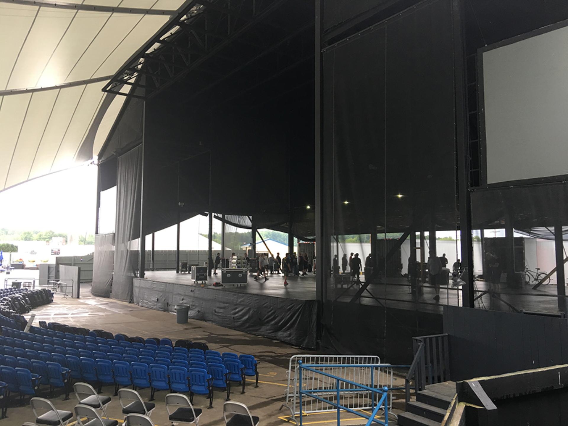 Stage