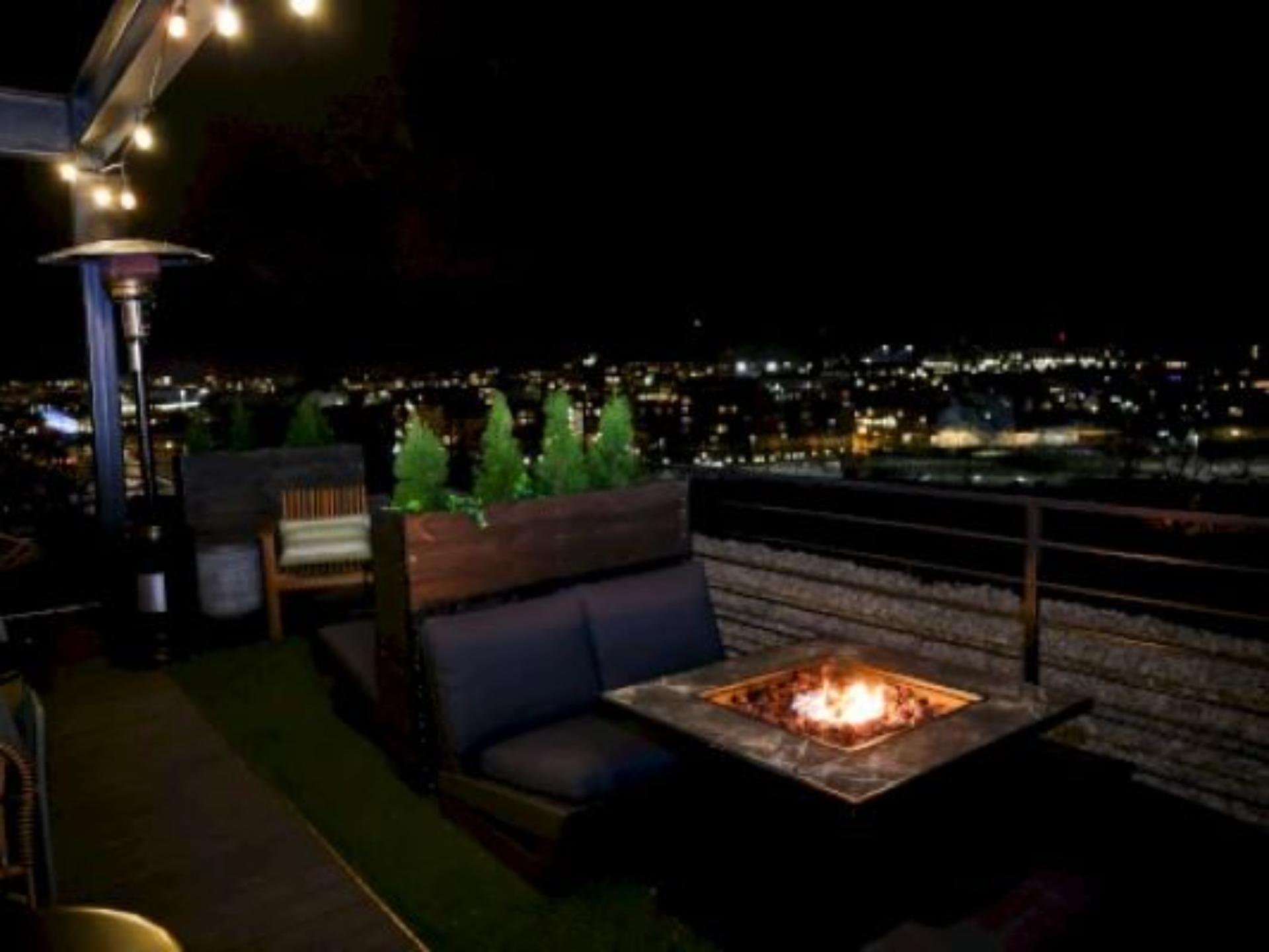 Treehouse Rooftop