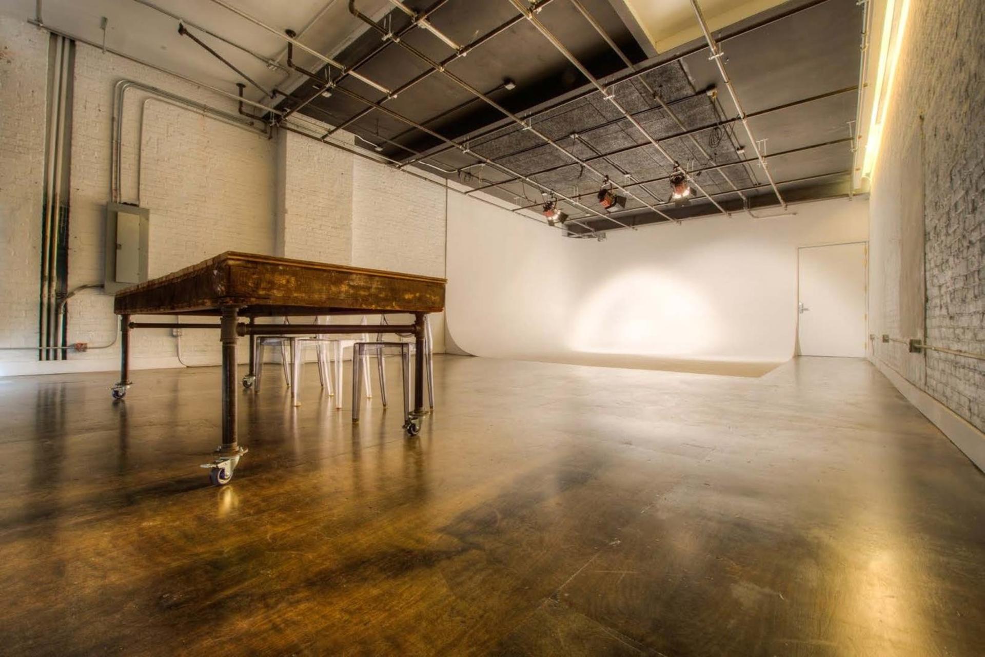 Studio 2