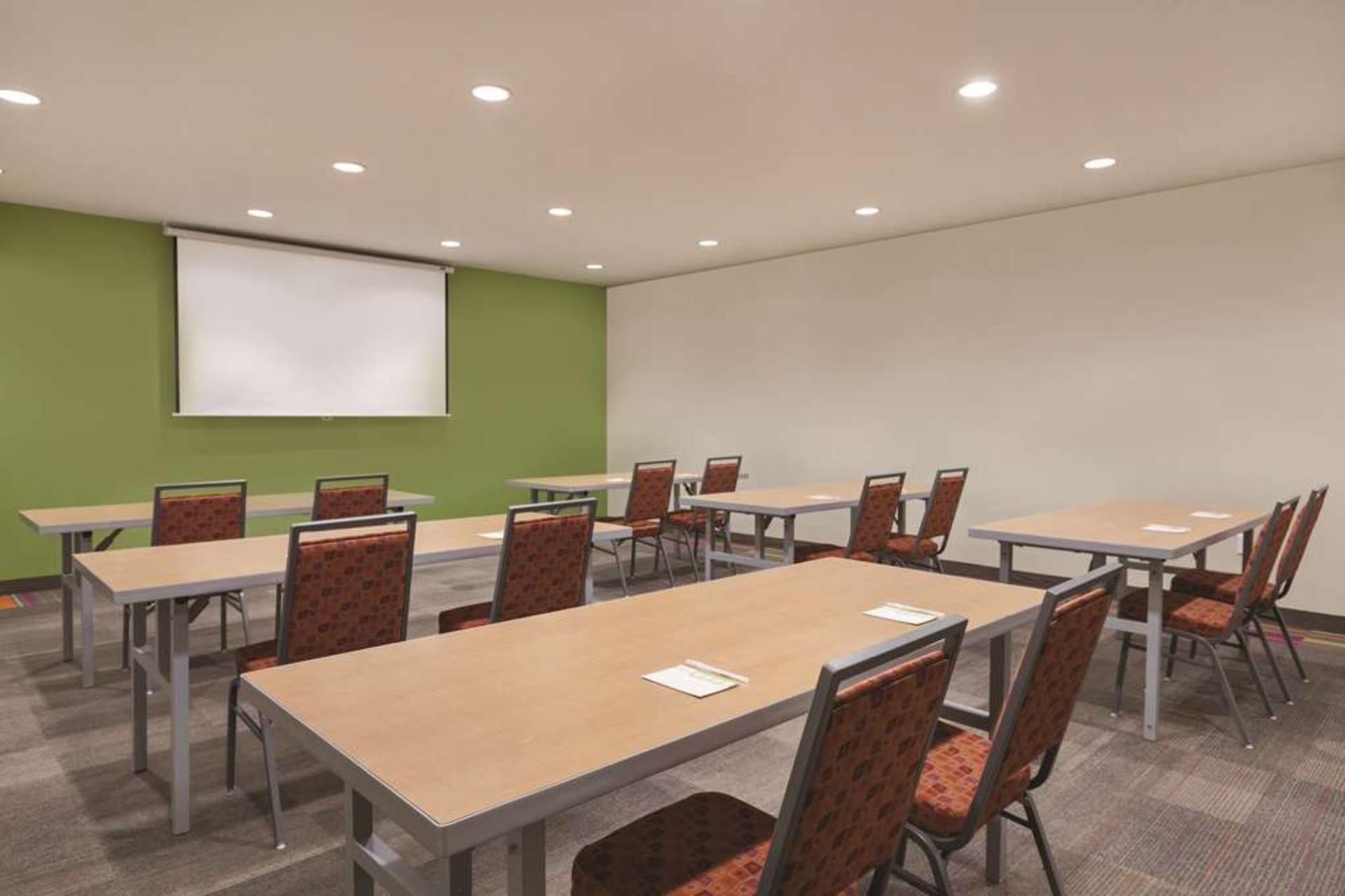 TAMU Meeting Room