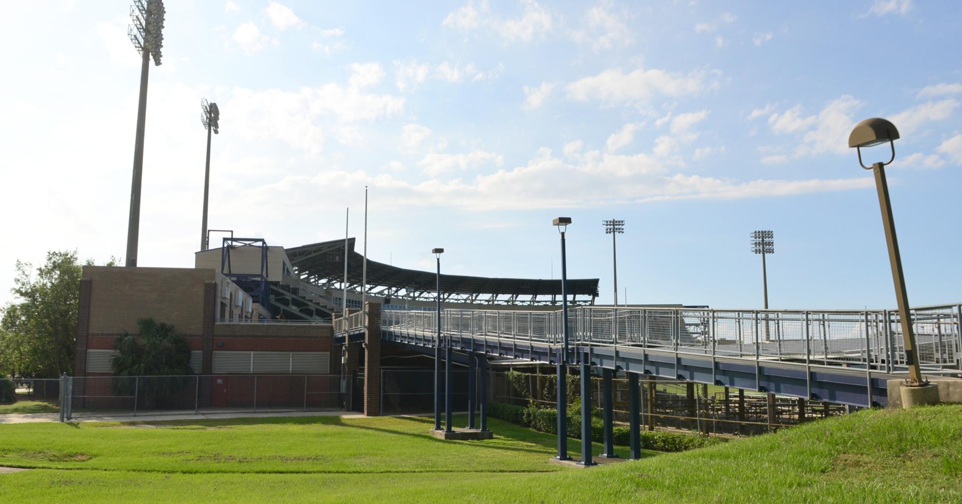 Exterior Grass Picnic Area