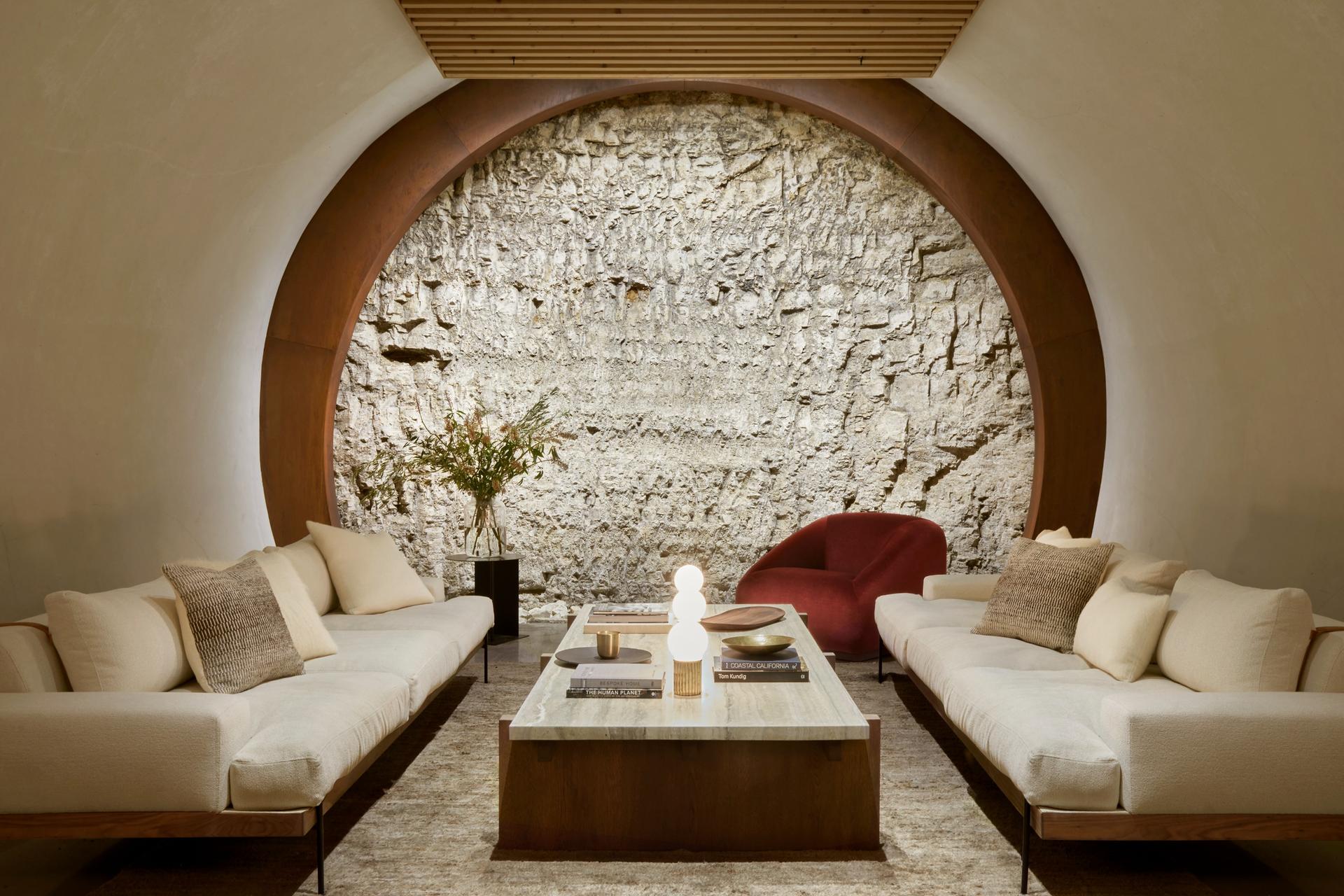 Cave Lounge