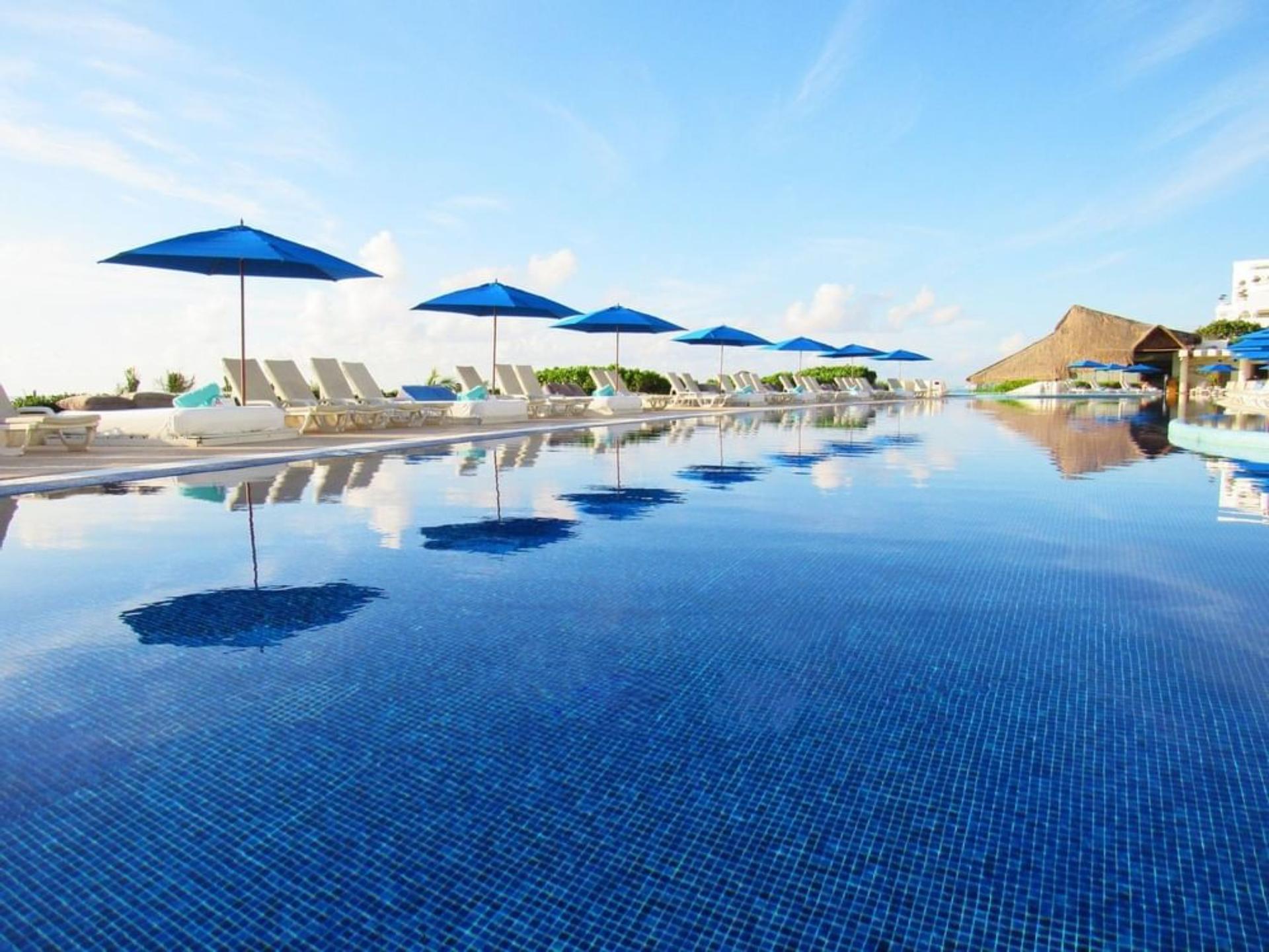 Azure Pool