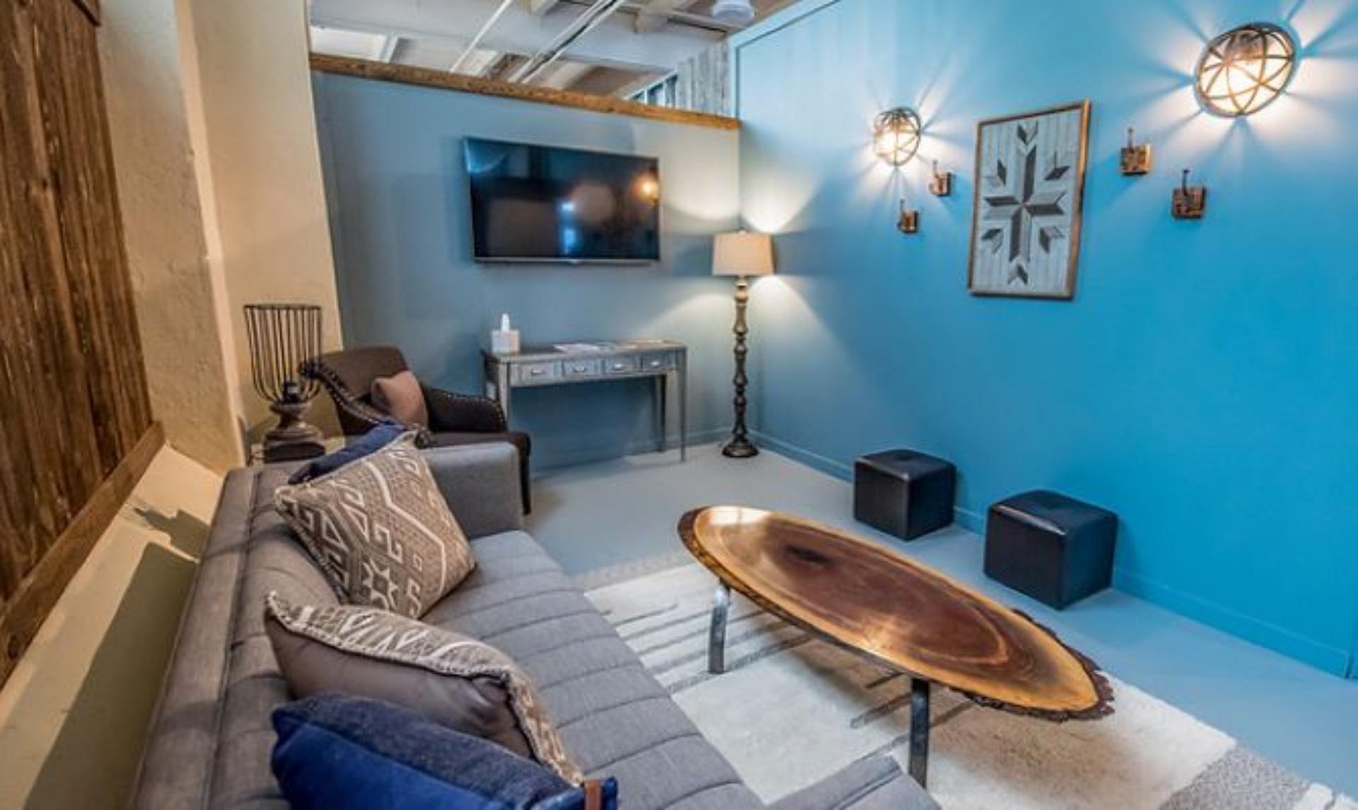 Hospitality Suite II