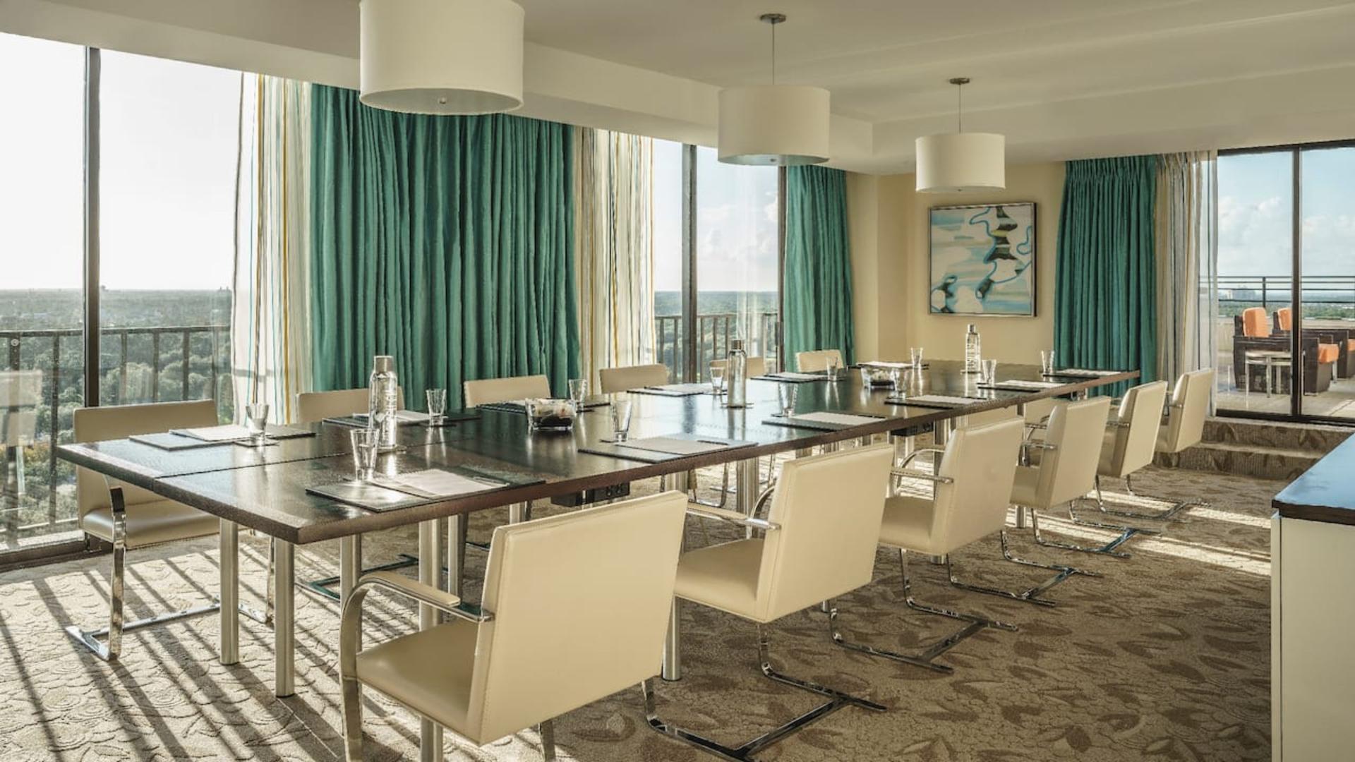 Boardroom 1436