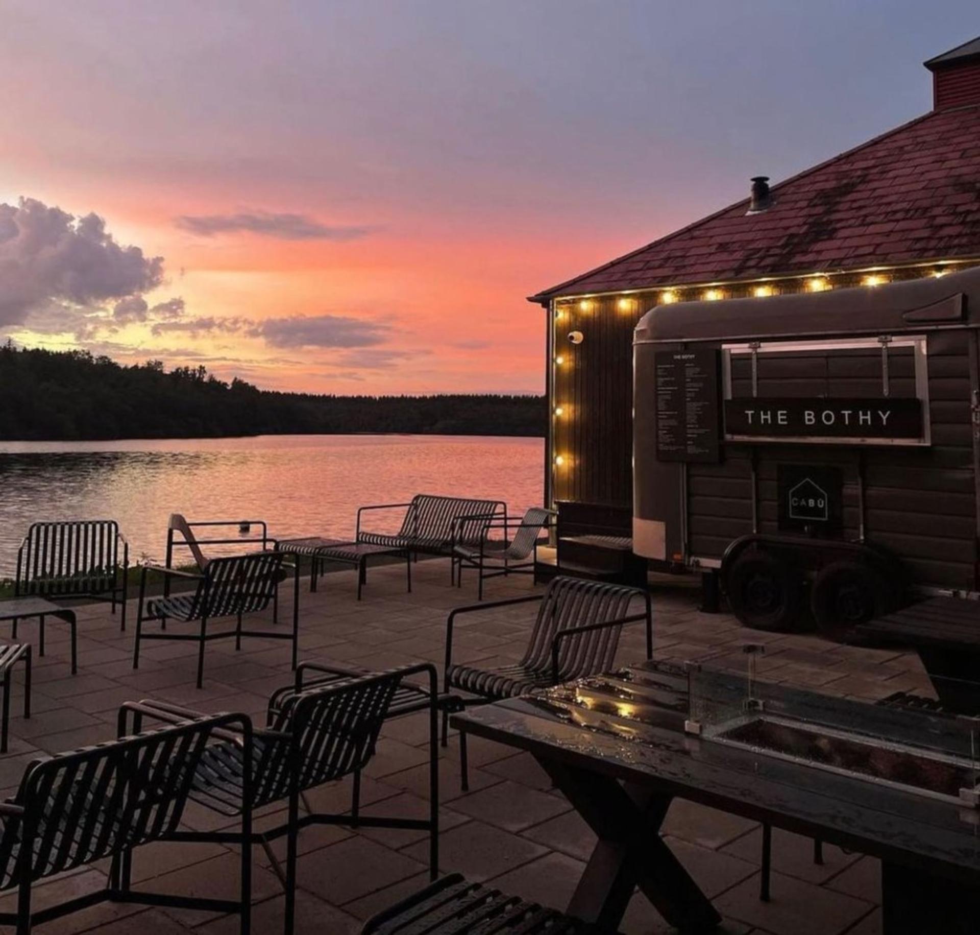 Cabu by the Lakes