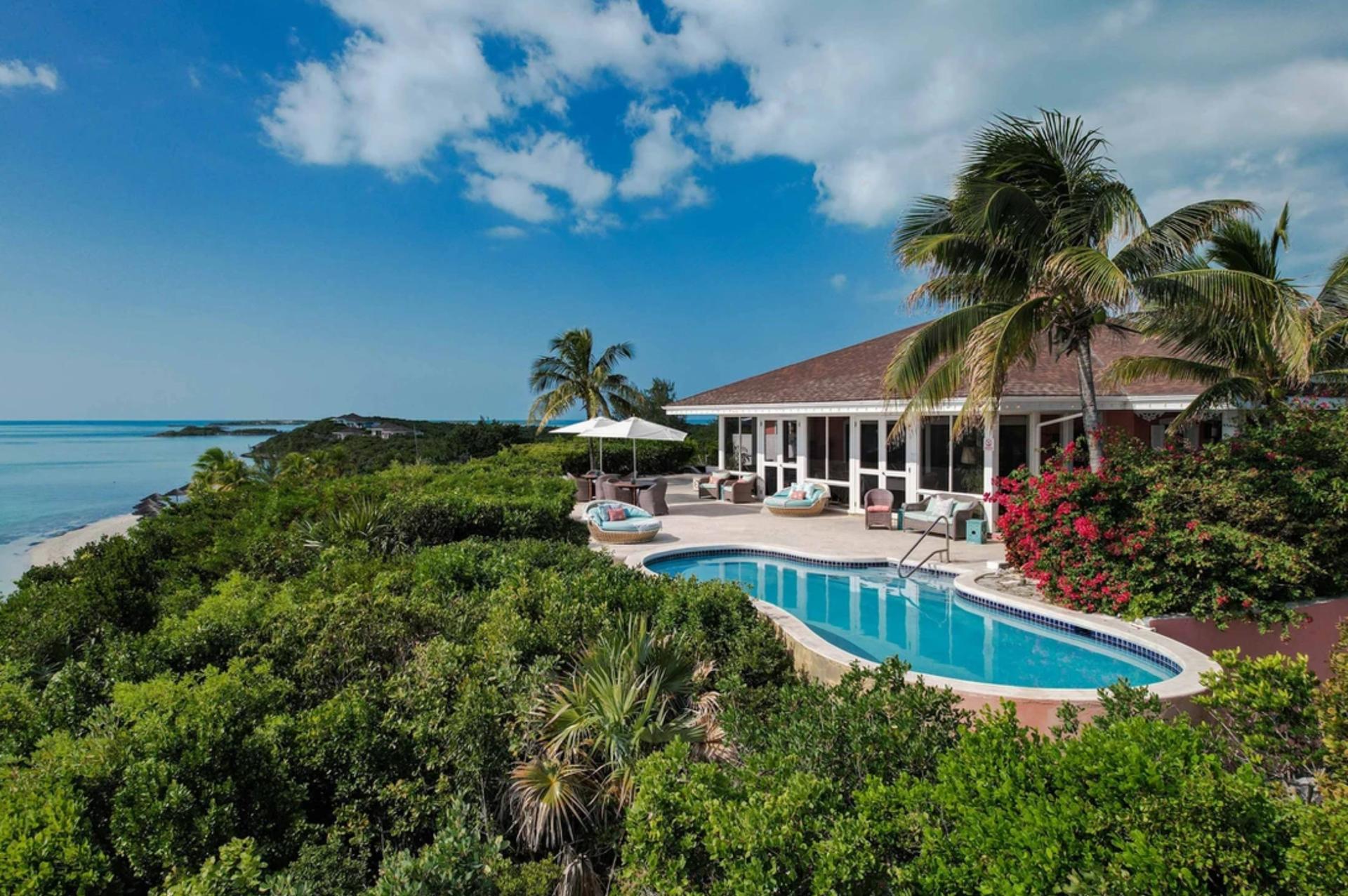 The 10 Best All-Inclusive Boutique Resorts for a Perfect Girls Trip