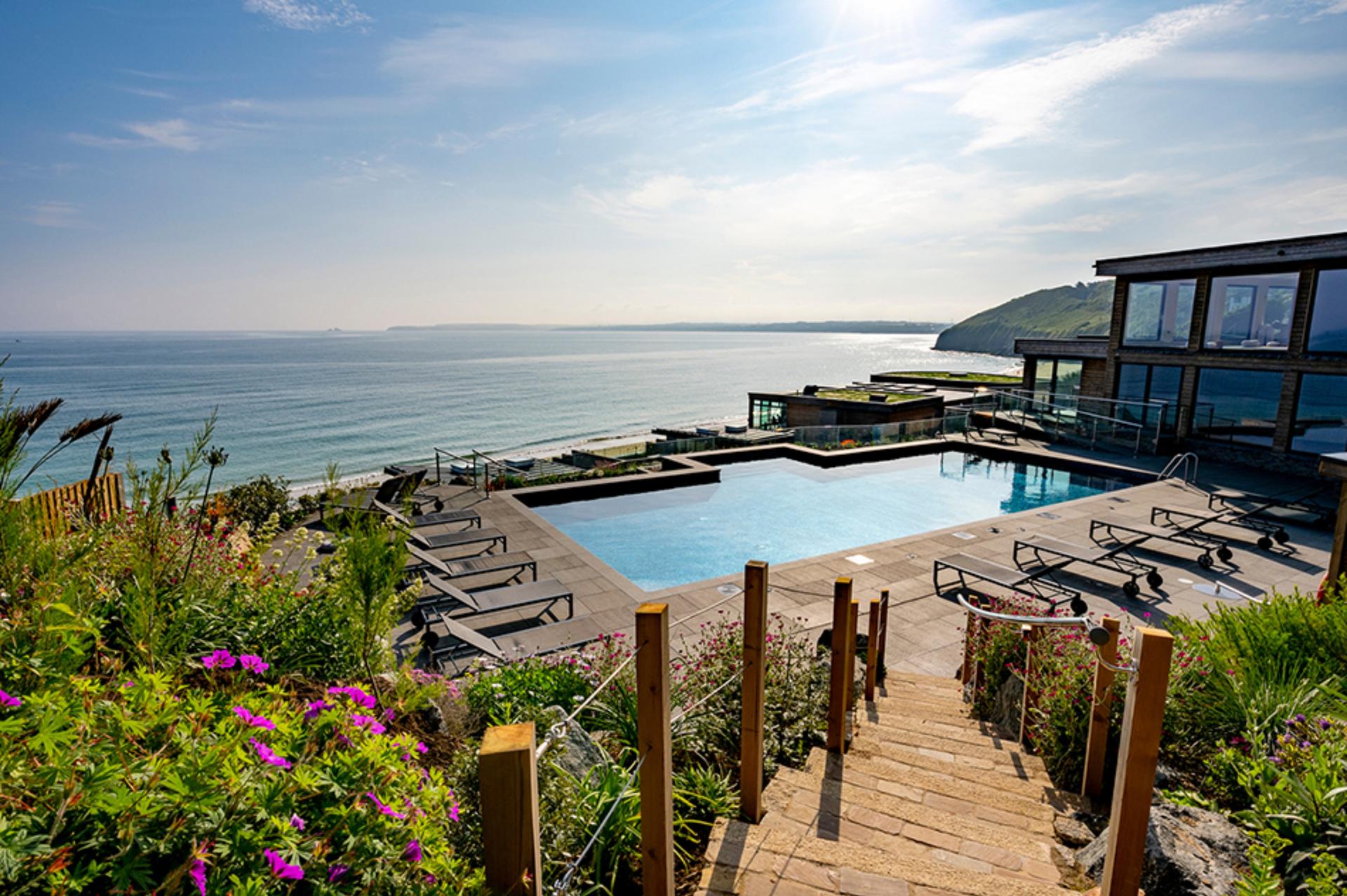 C Bay Spa