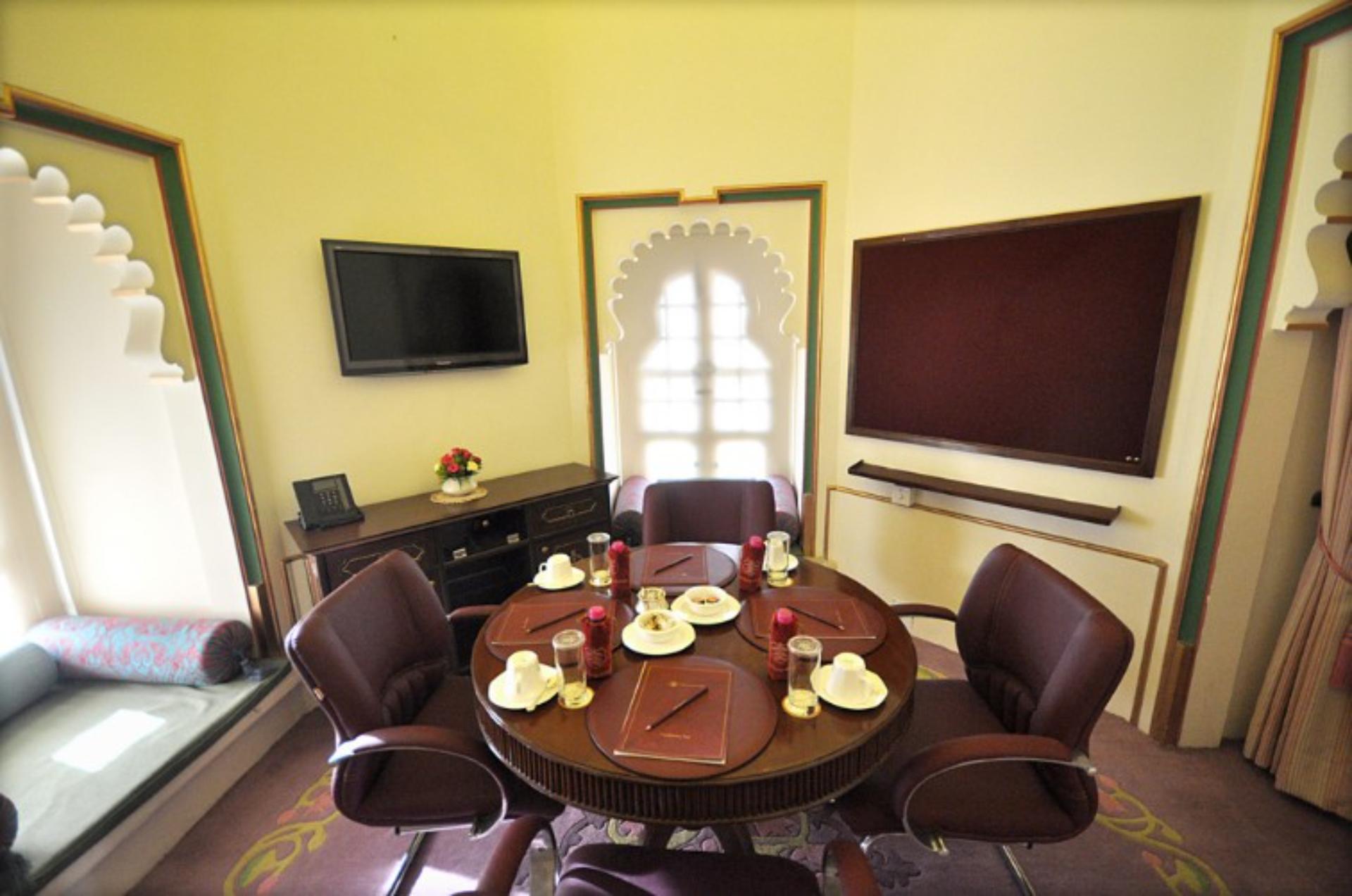 Amethyst Meeting Room