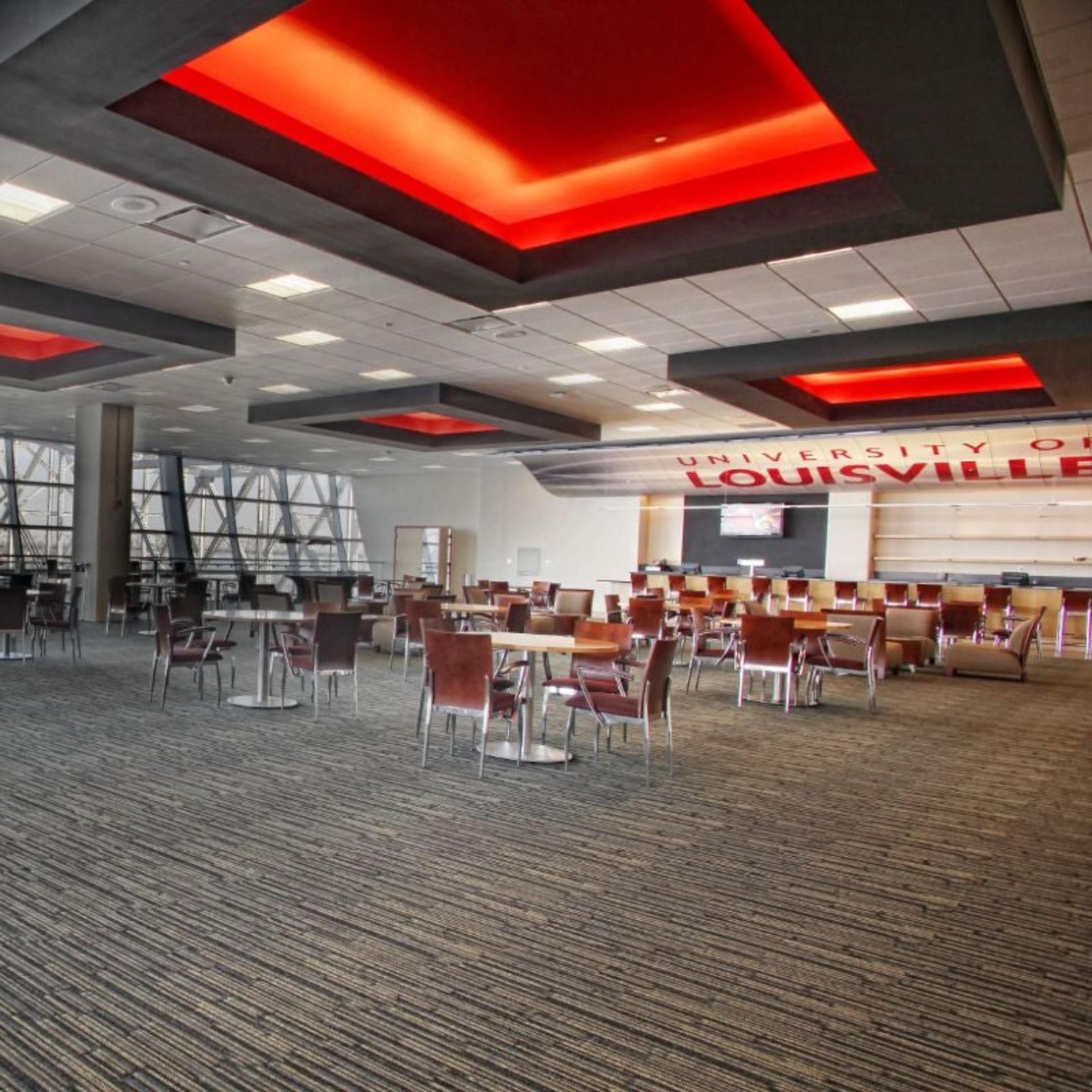 Hickman Camp Lounge: Suite Level 2