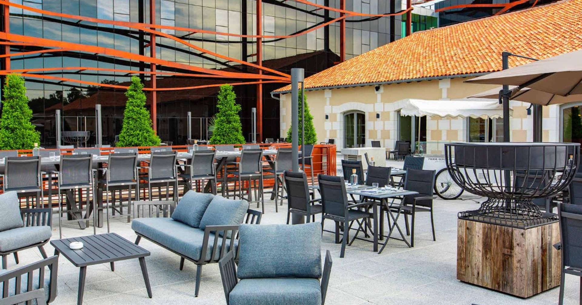 Terrace La Distillerie