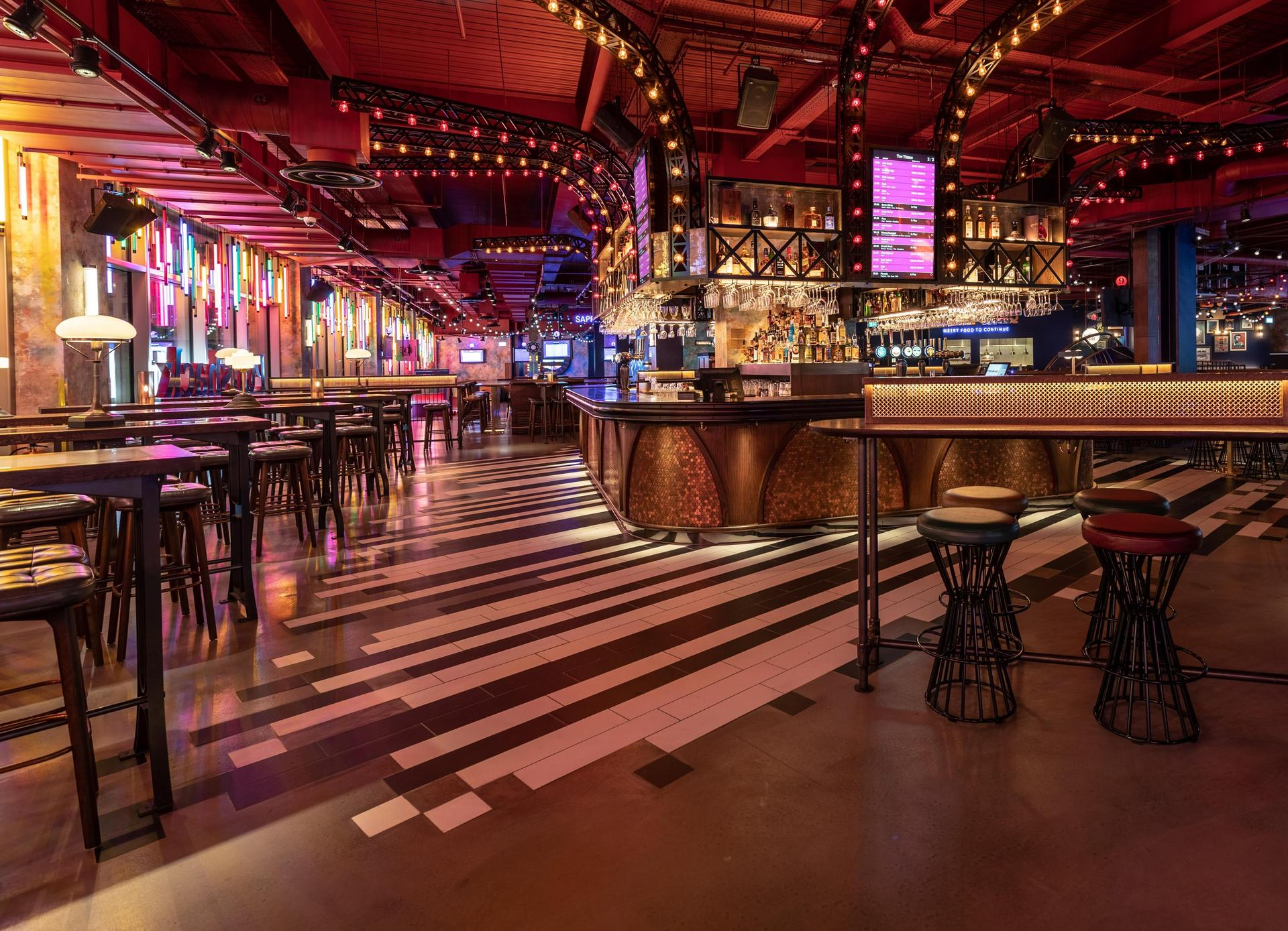 Full Buyout of Puttshack, White City
