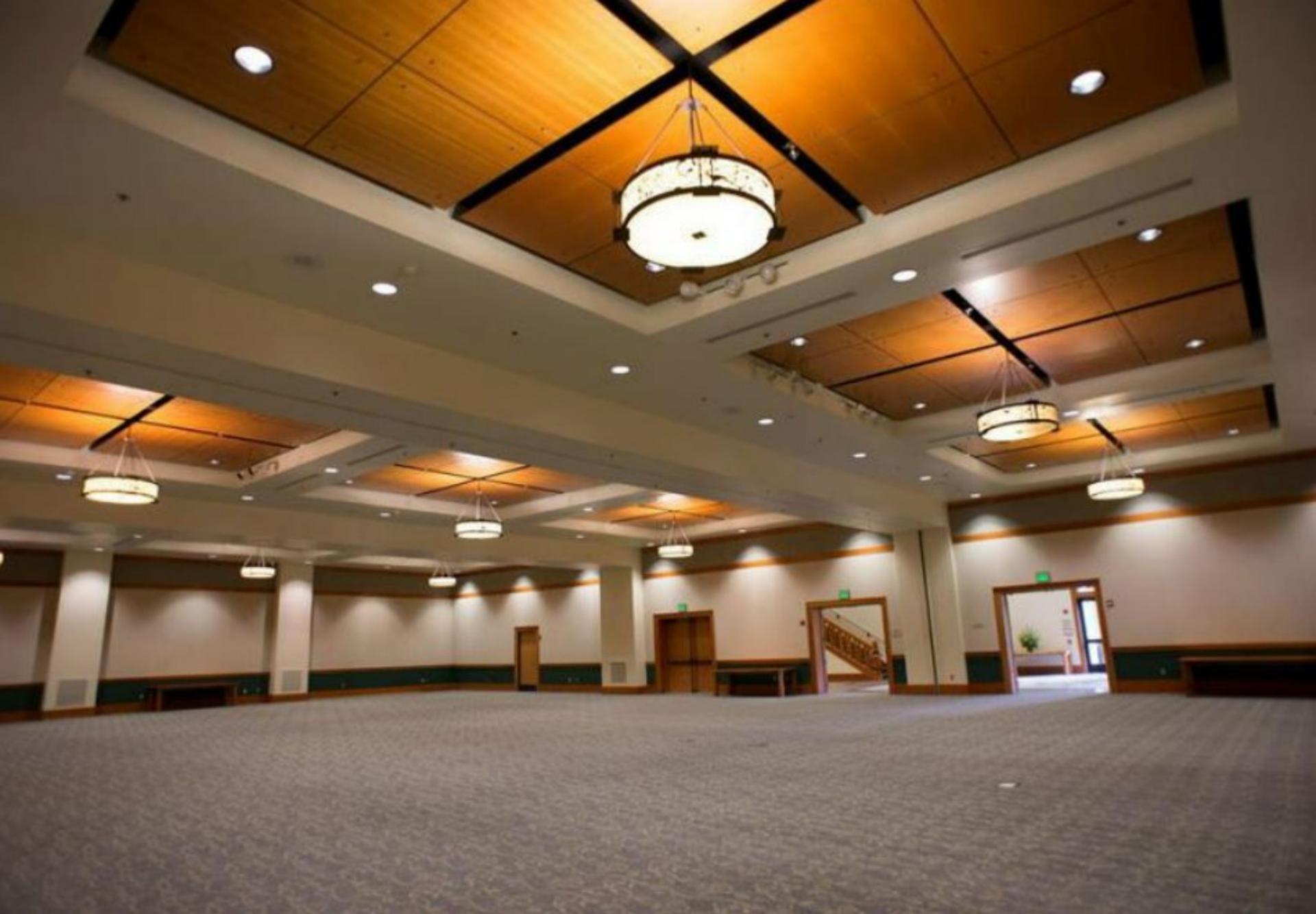 Cascade Crest Ballroom
