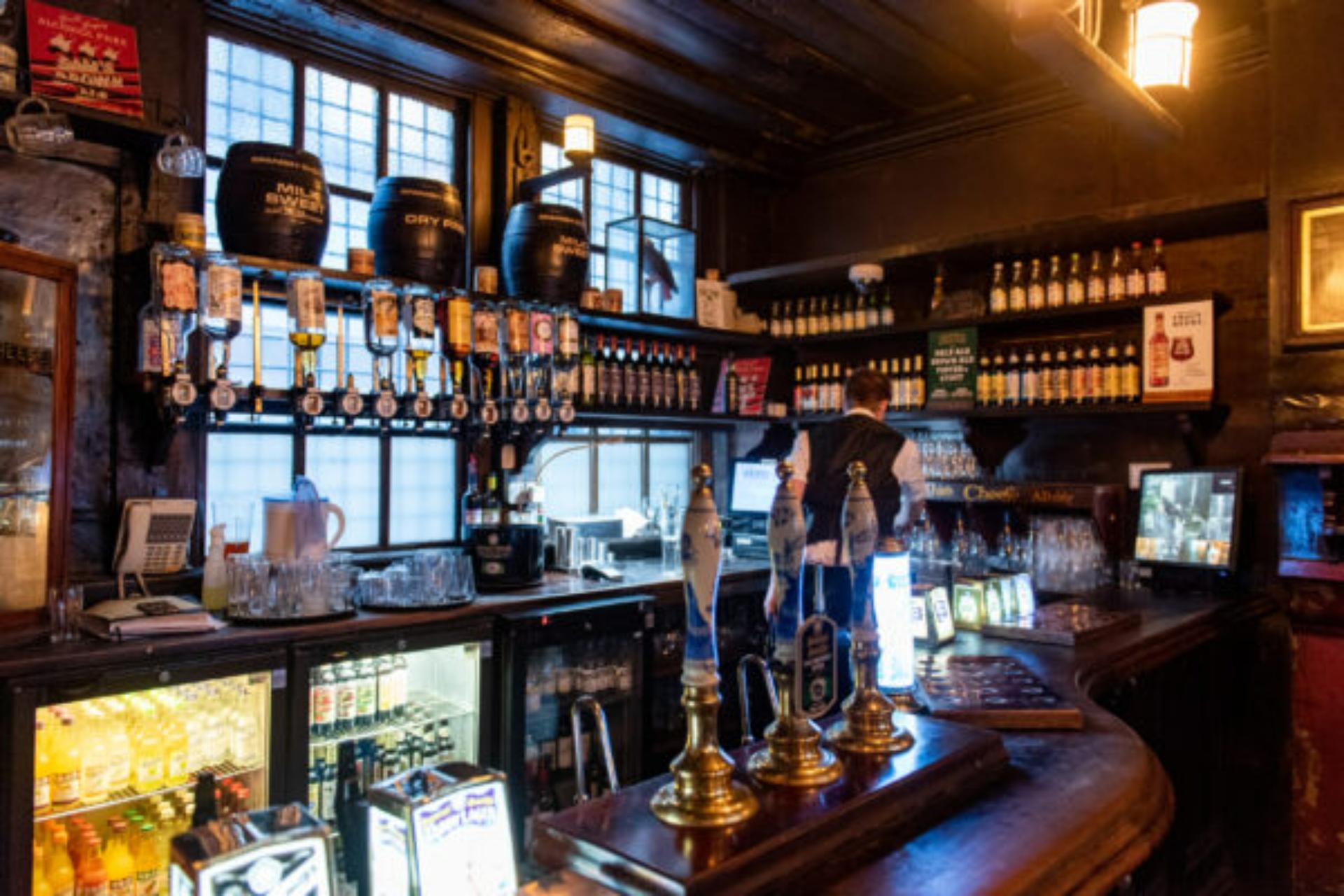 Snug Bar