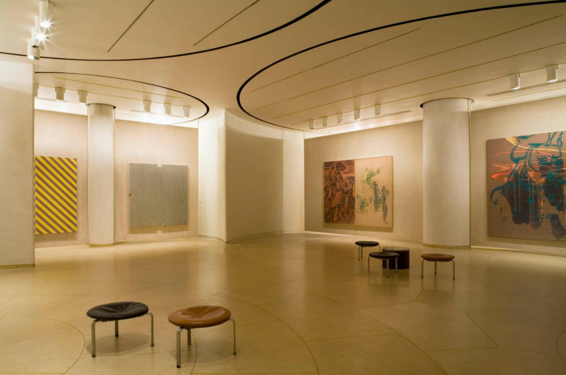 The Painting Gallery