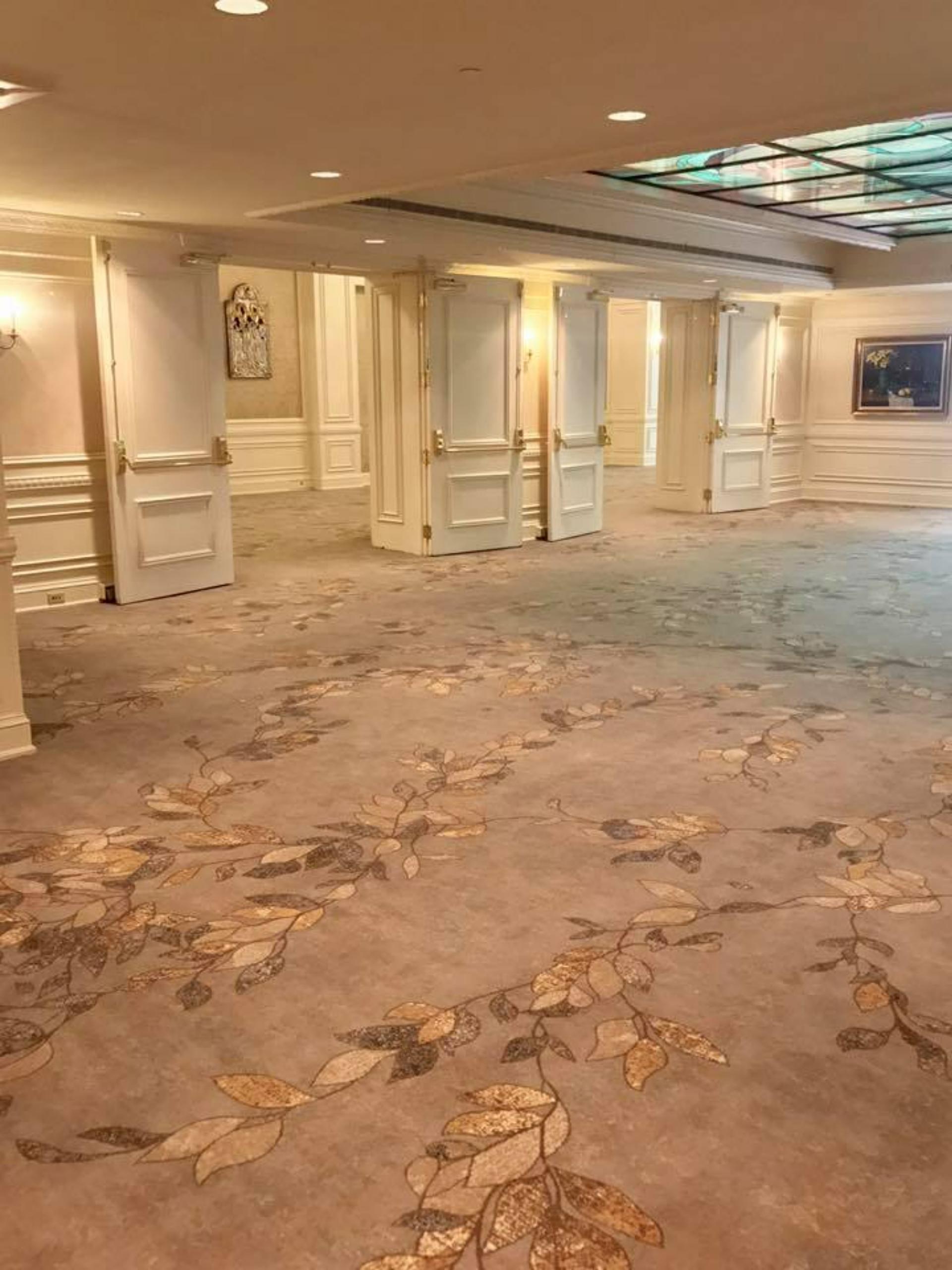 Marquis Entrance
