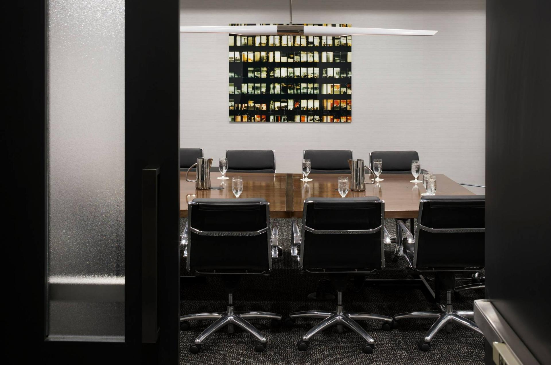 Discovery Boardroom