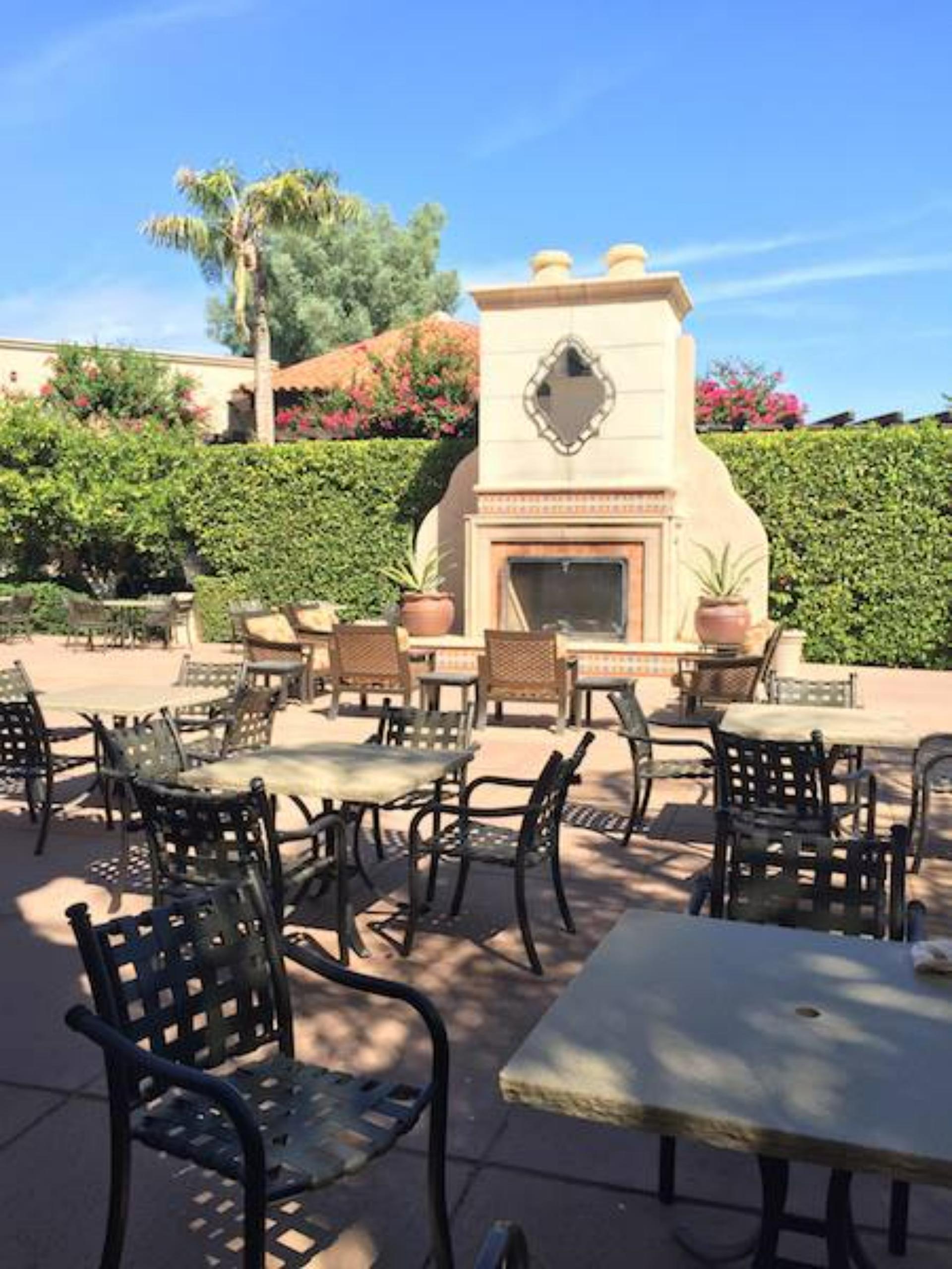 Bennie's Courtyard