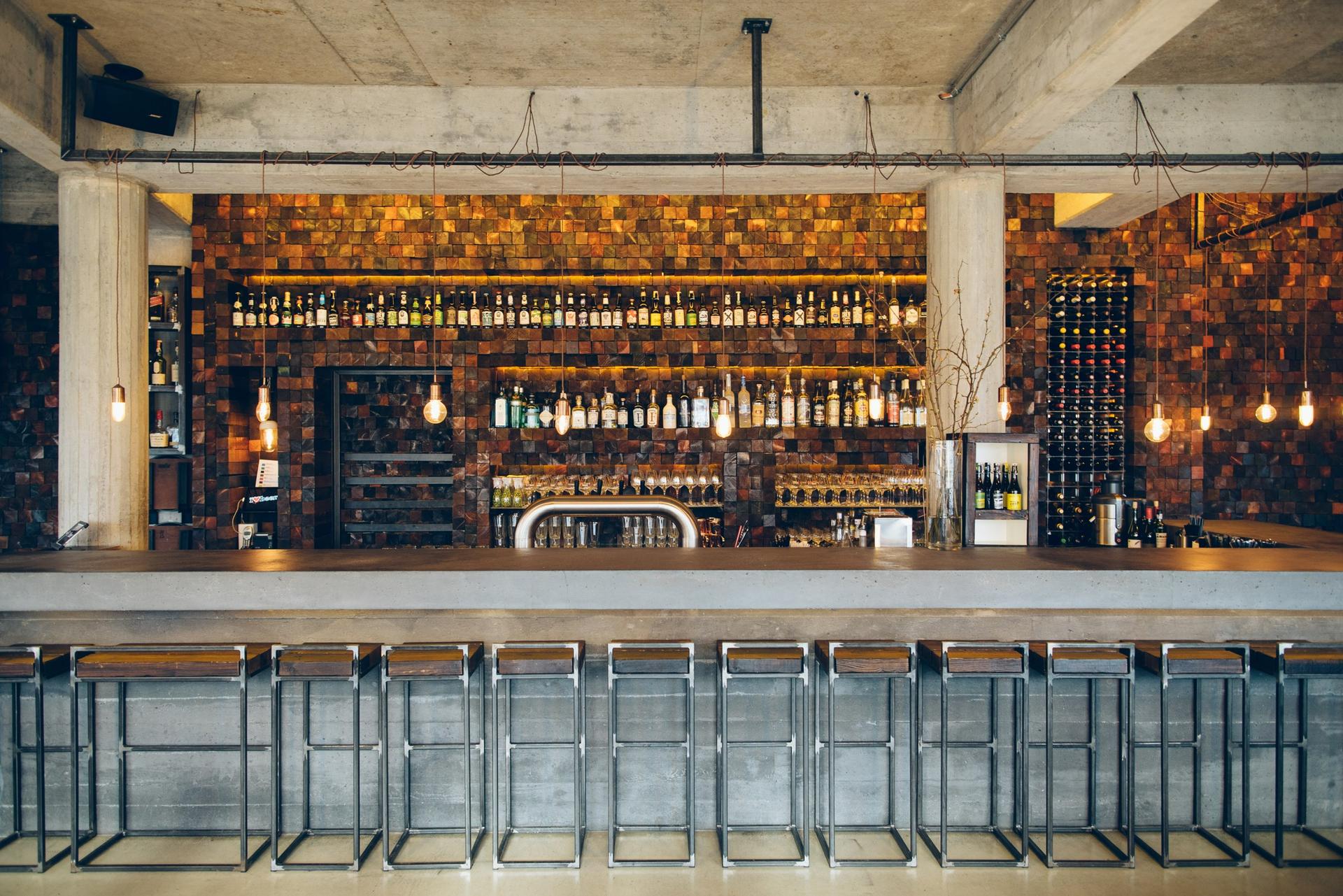 Bar & Restaurant 