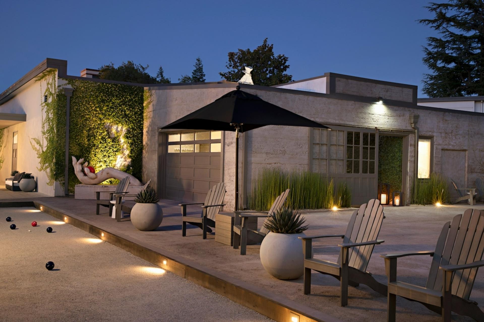 Full Buyout of R INN NAPA