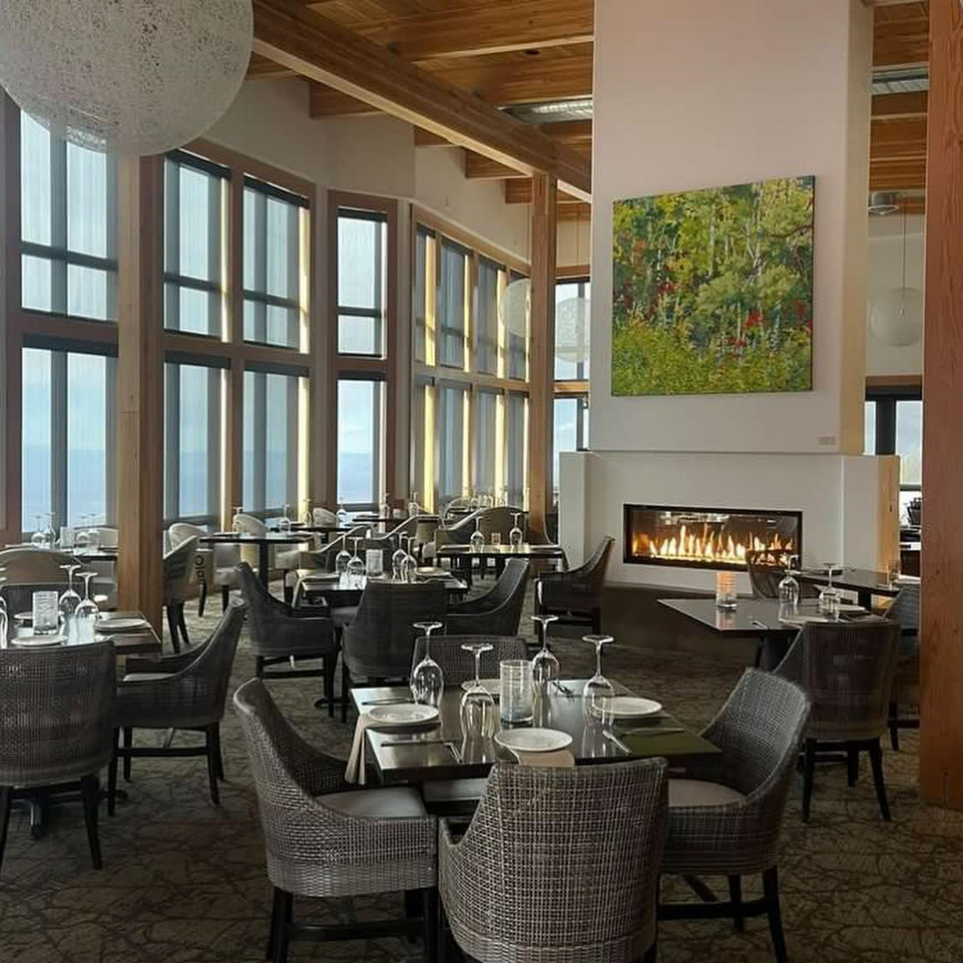 Fine Dining Room 