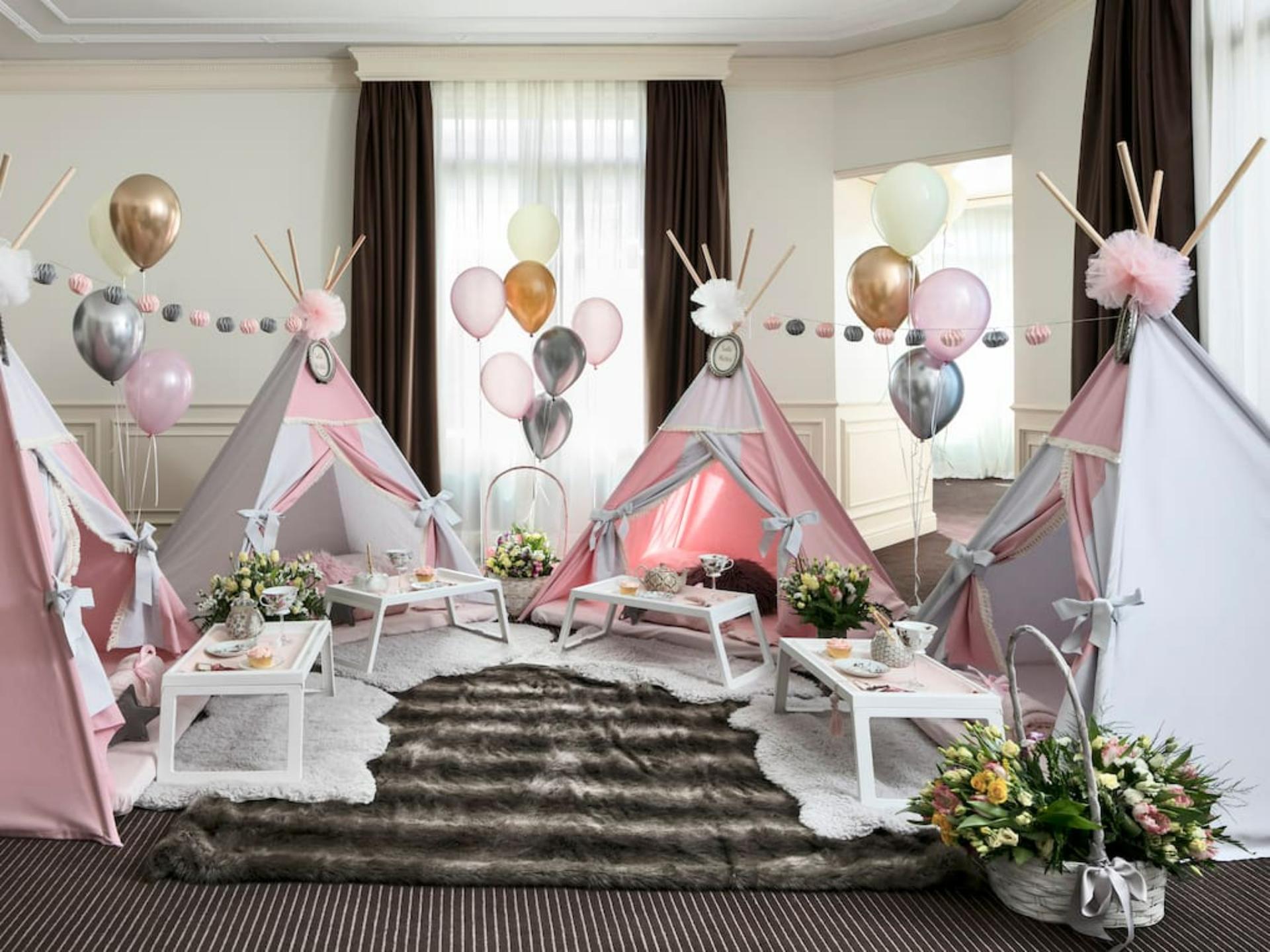 Camp Suite