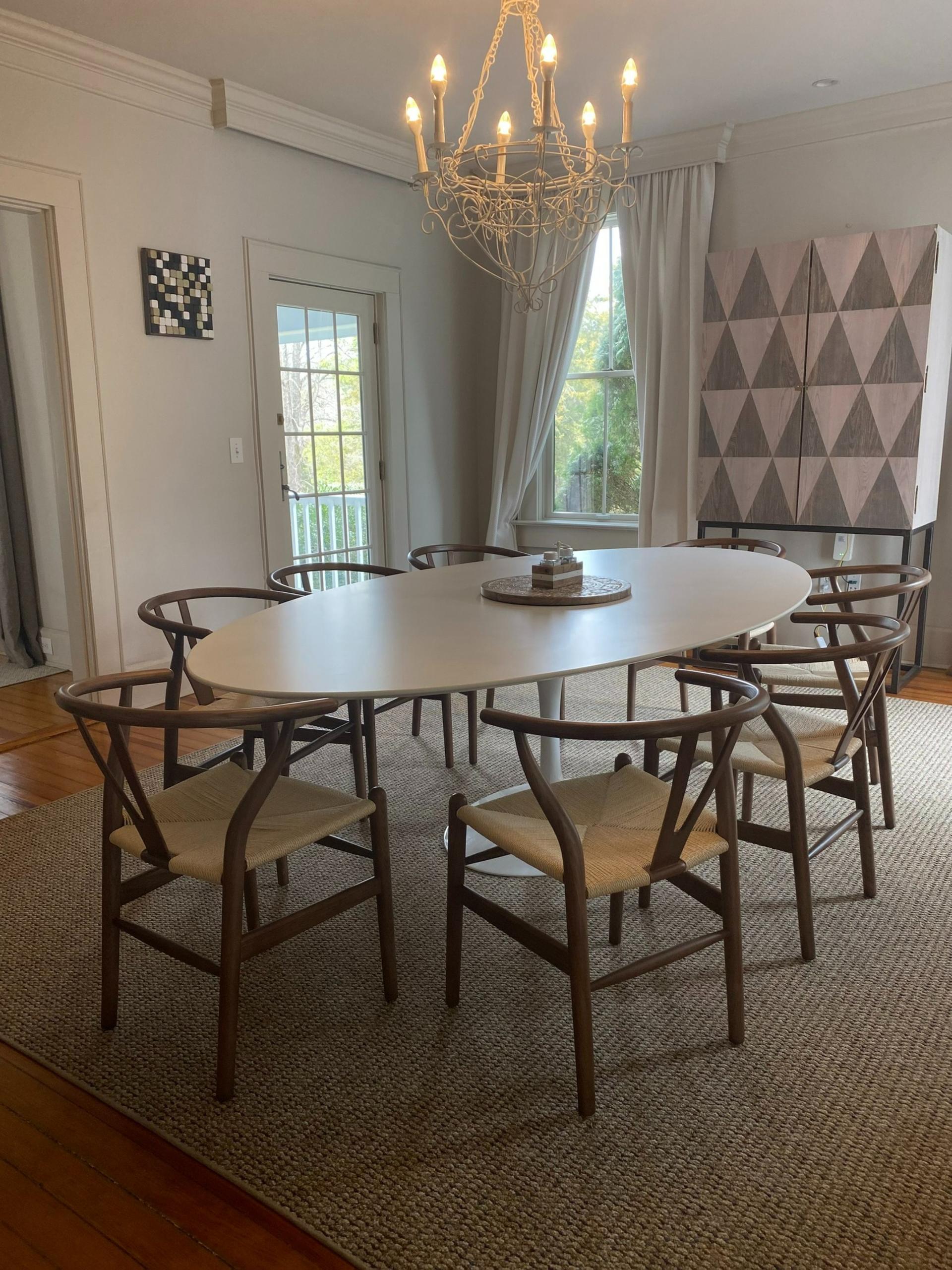 Collina Farmhouse Meeting Room