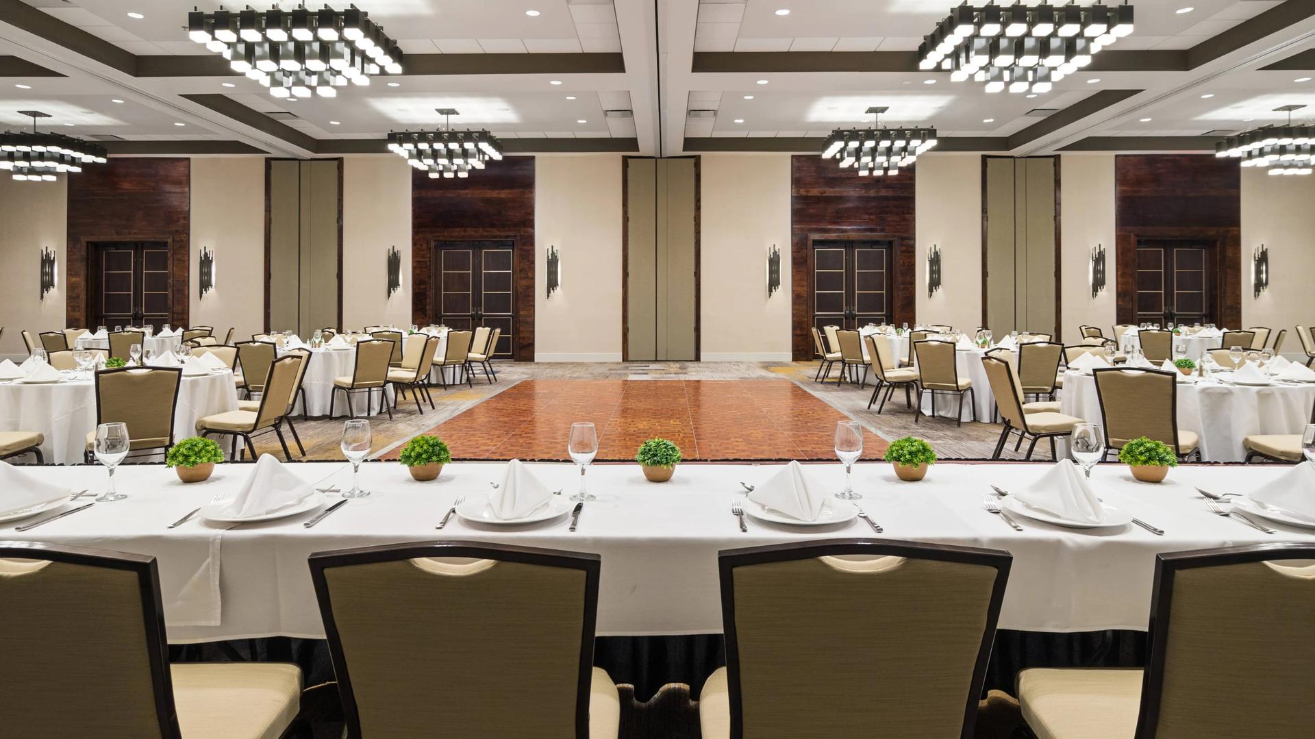 Le Grand Salon II 