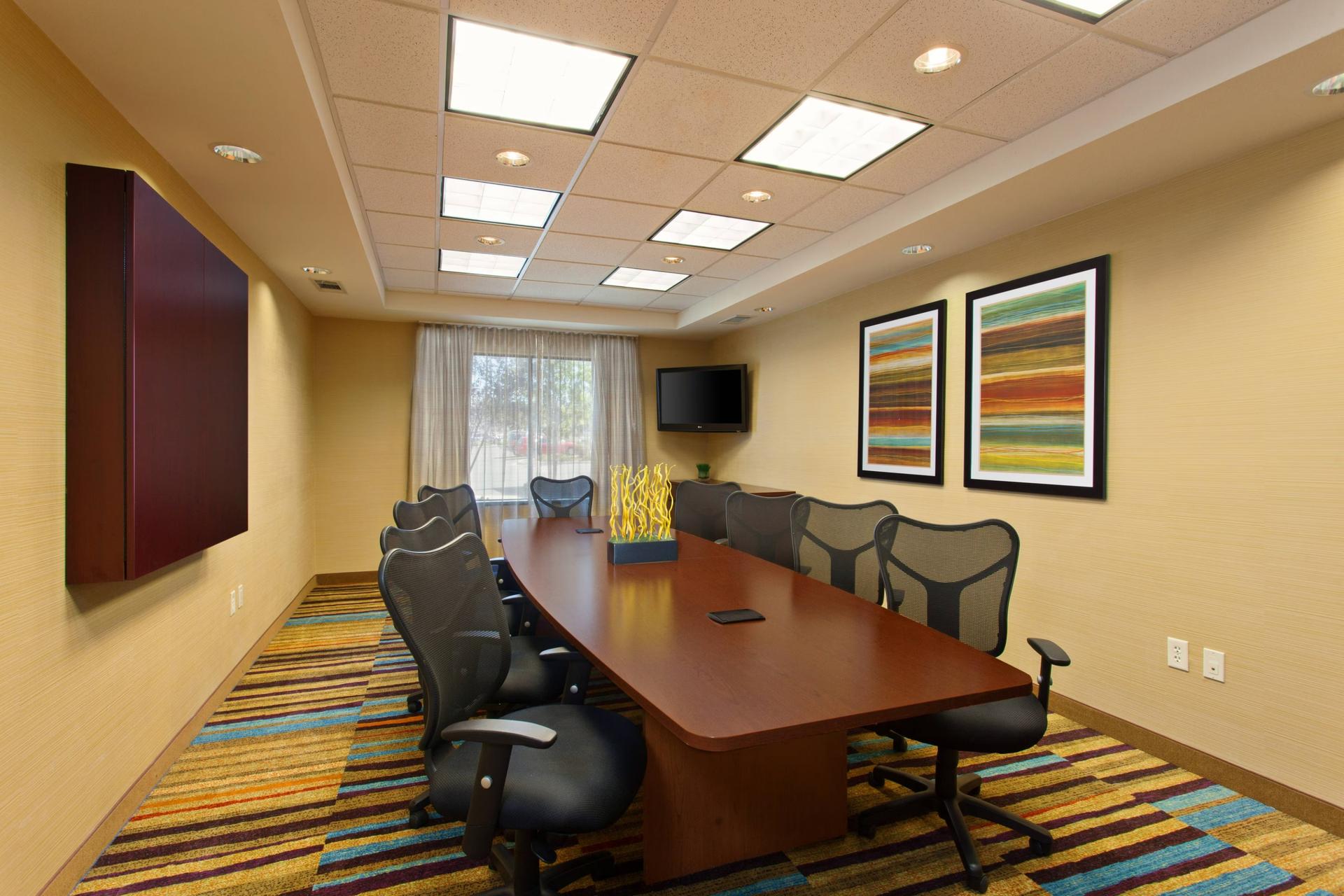Sun City Boardroom