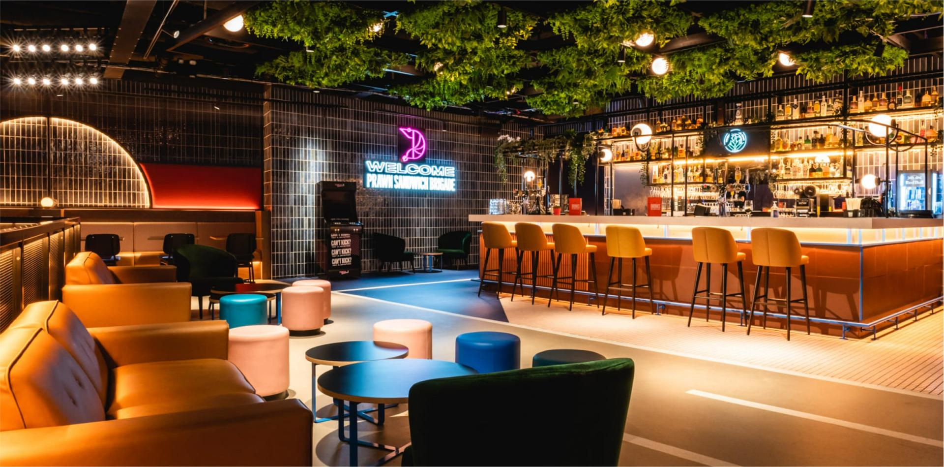Players' Lounge 