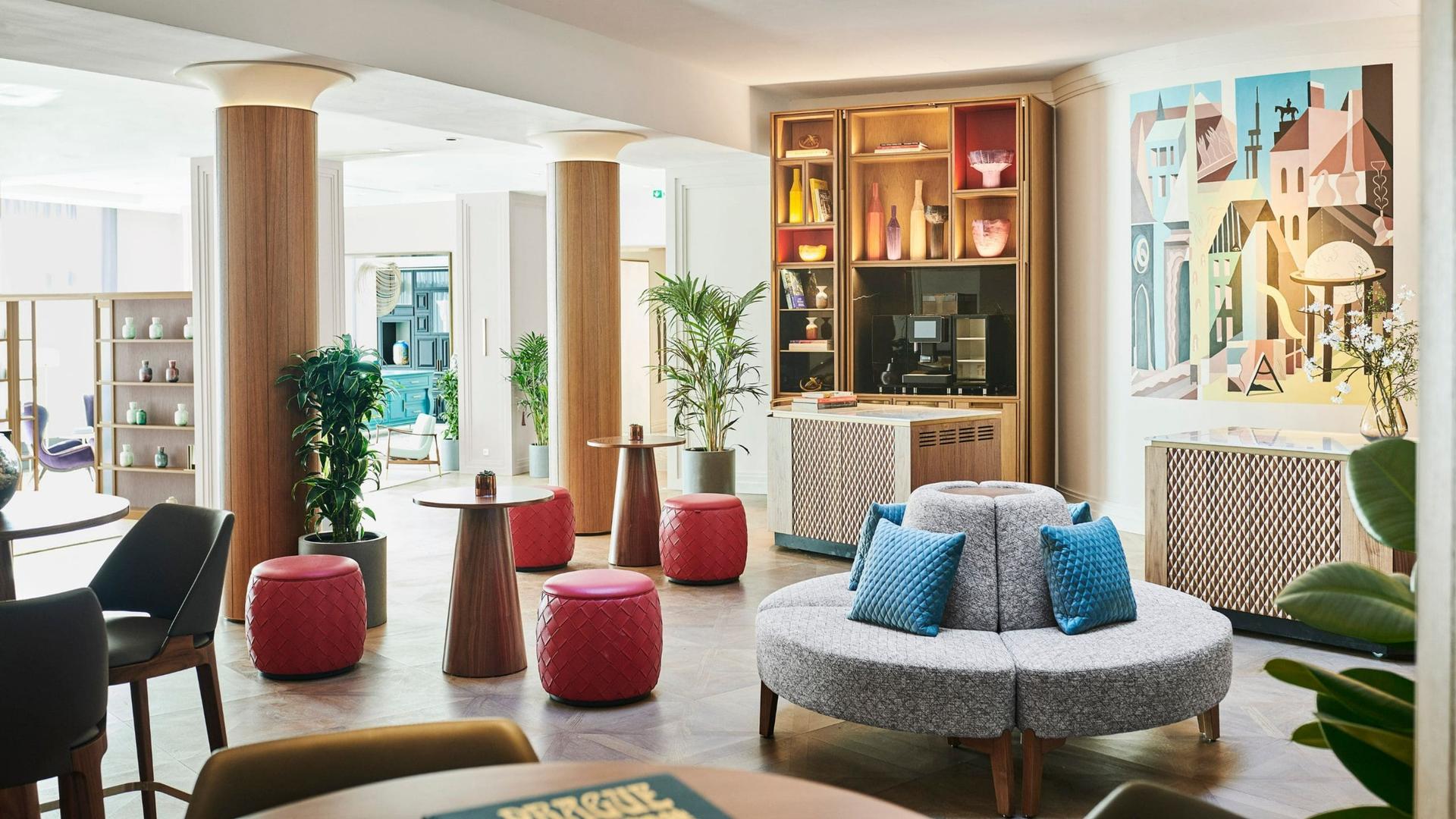 Creative Networking Spaces