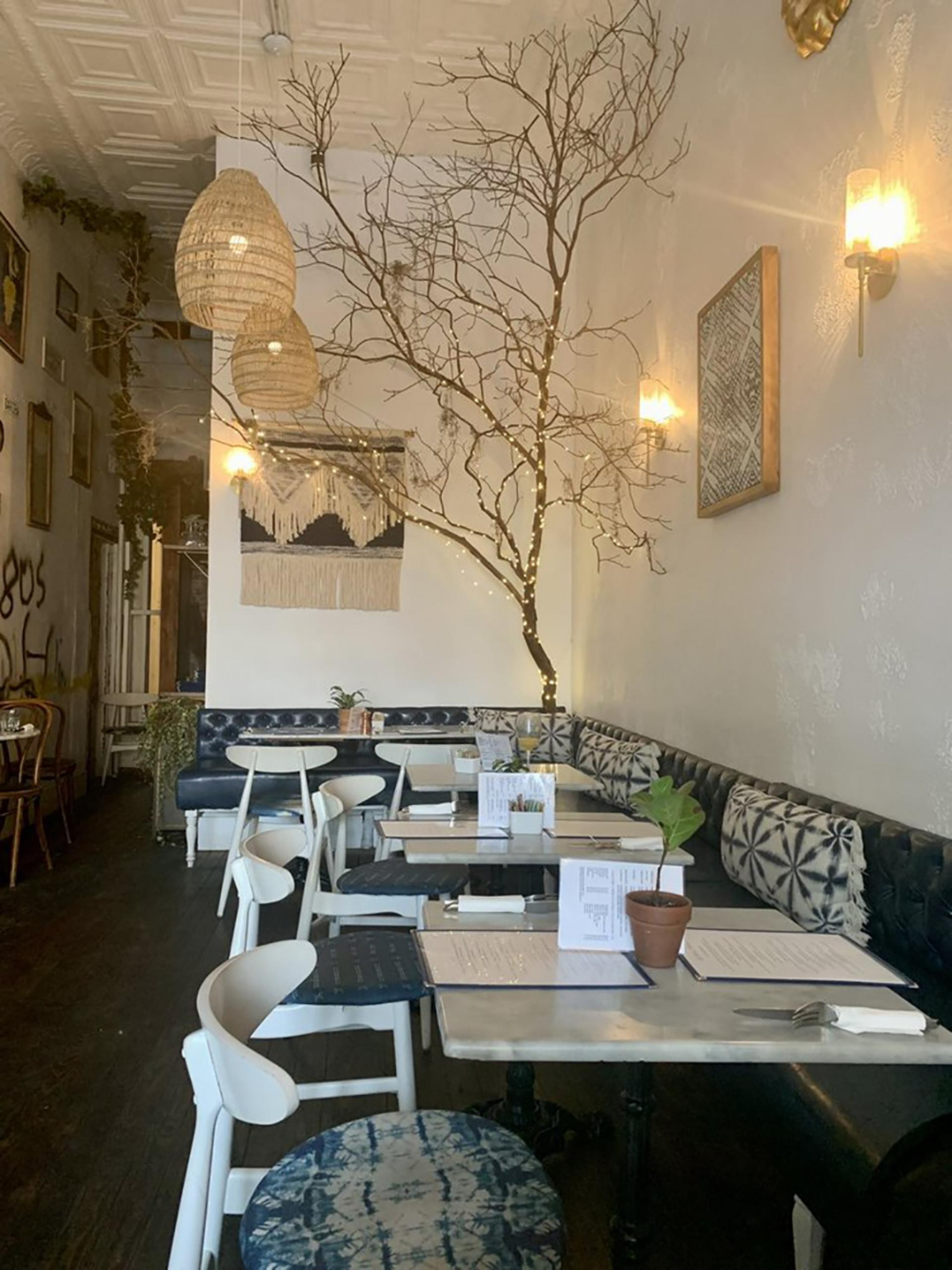 Full Buyout of Le Salbuen Cafe