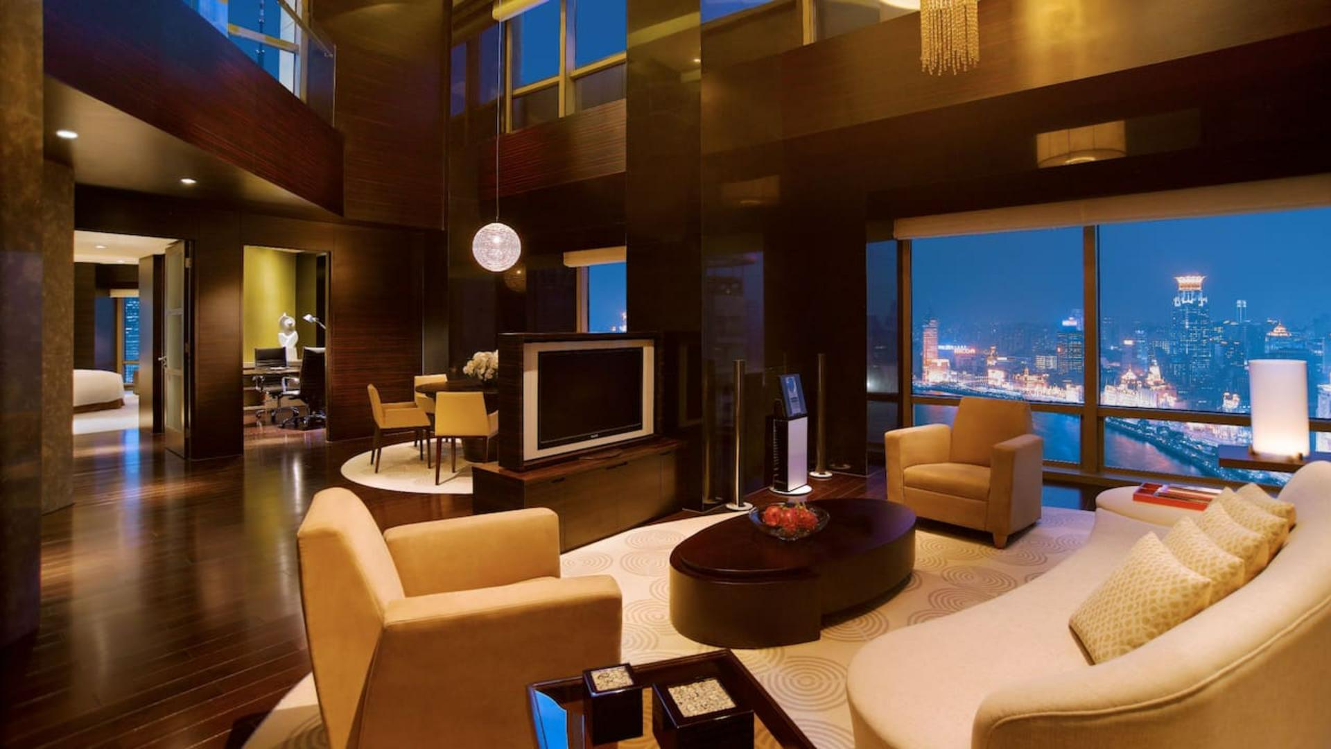 Chairman Suite 