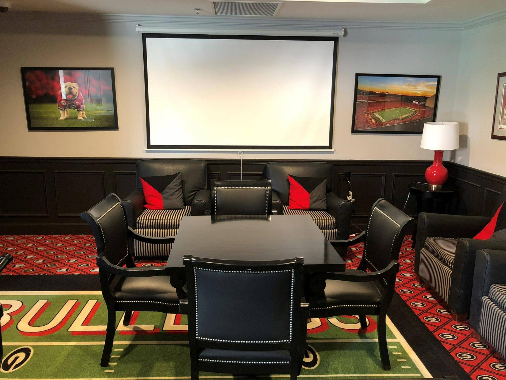 Club Room 