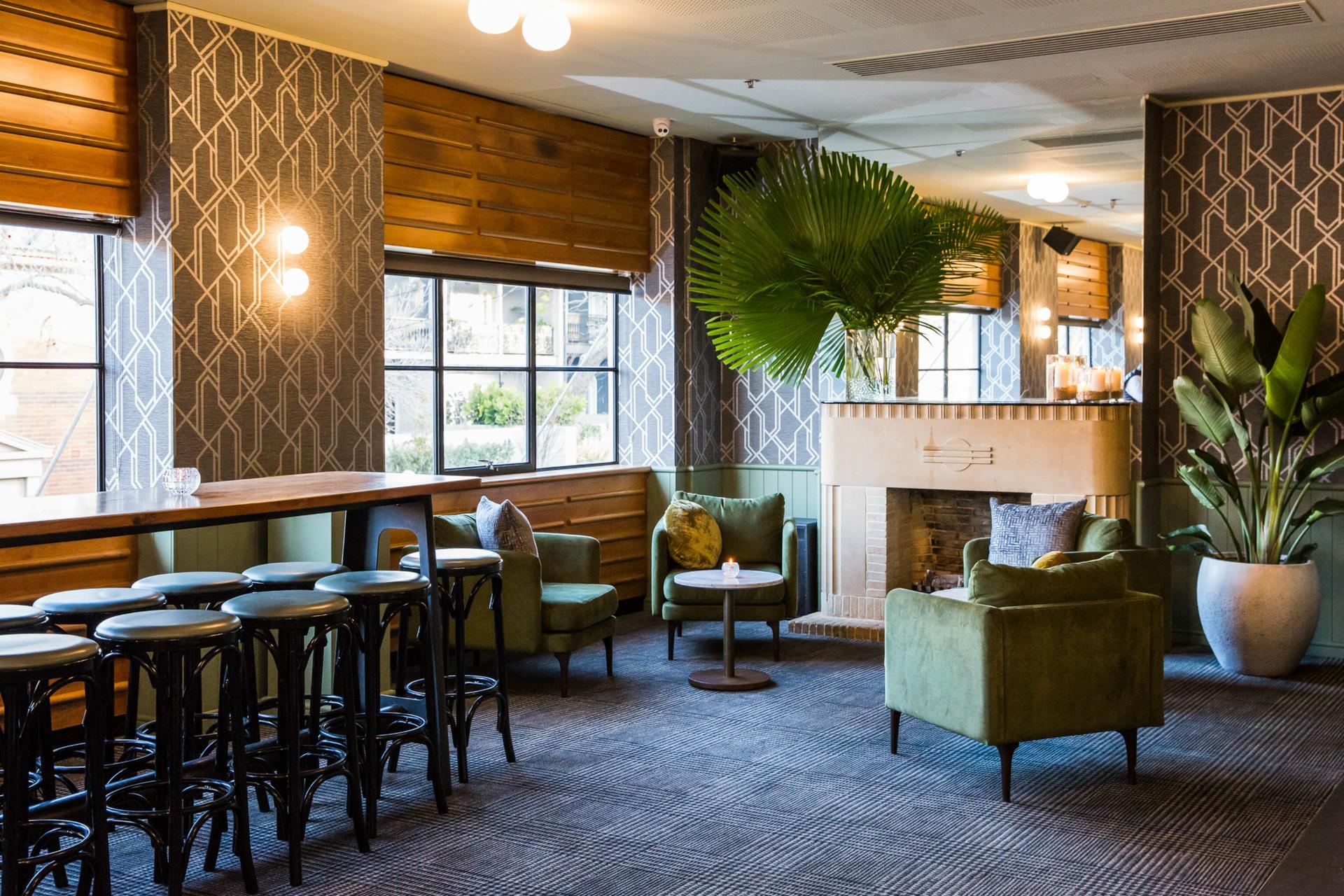 Queen Street Lounge