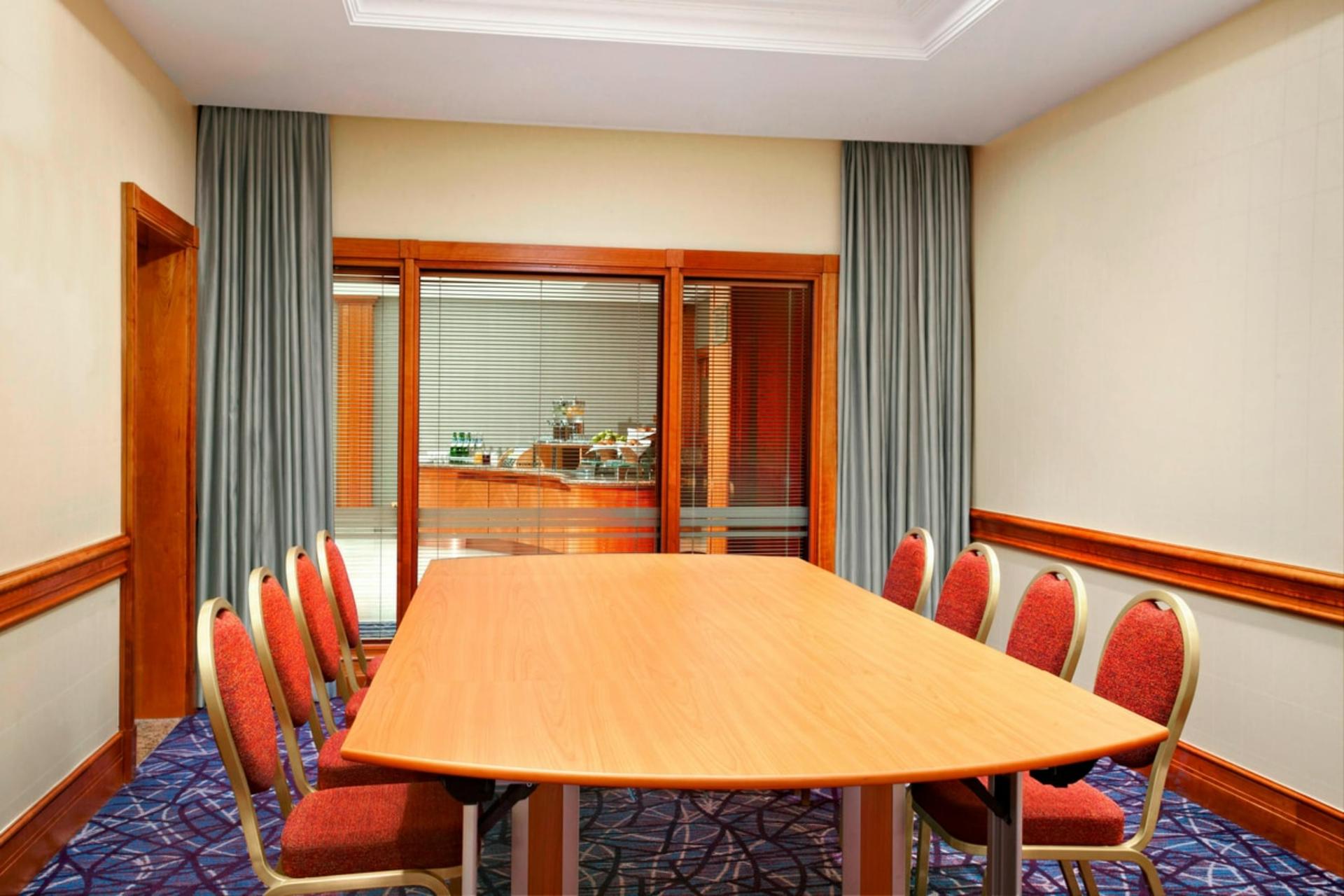 Amsterdam Room