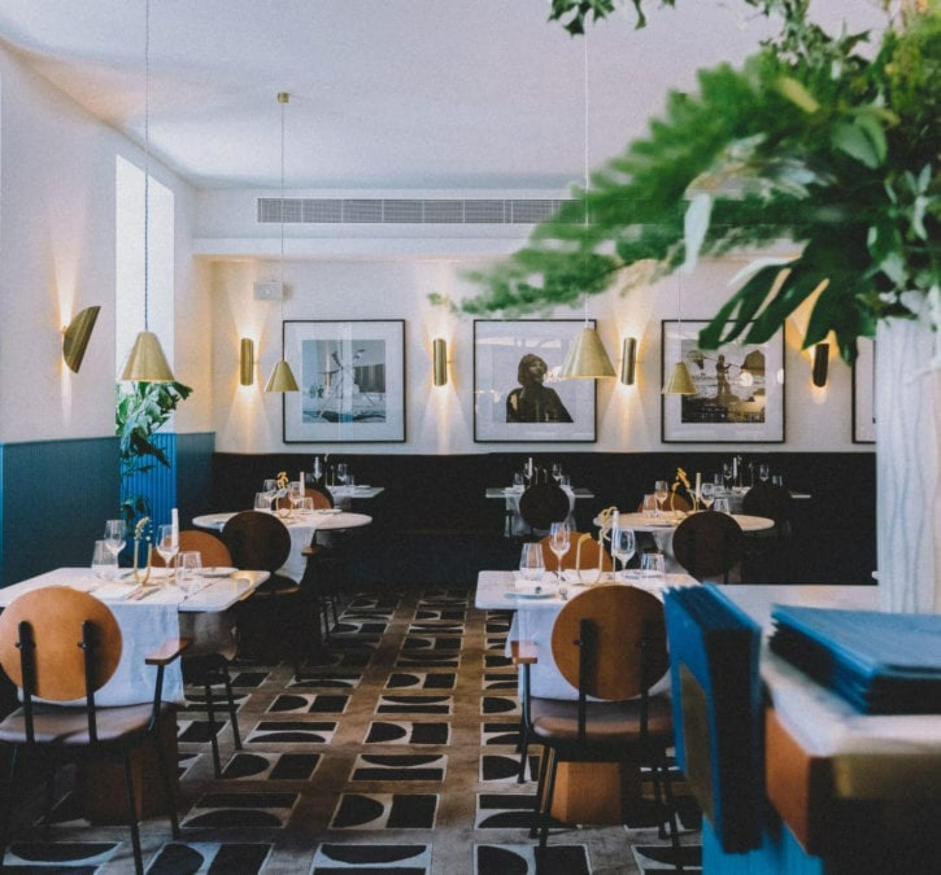 Blue Bar & Restaurant