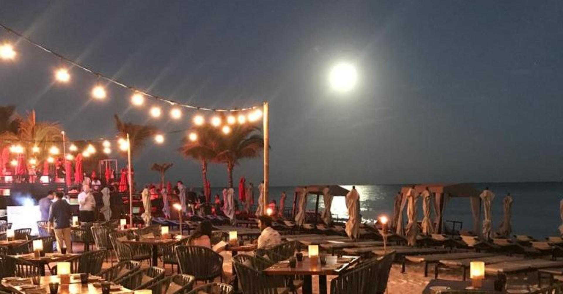 Beach Deck (The Grill)
