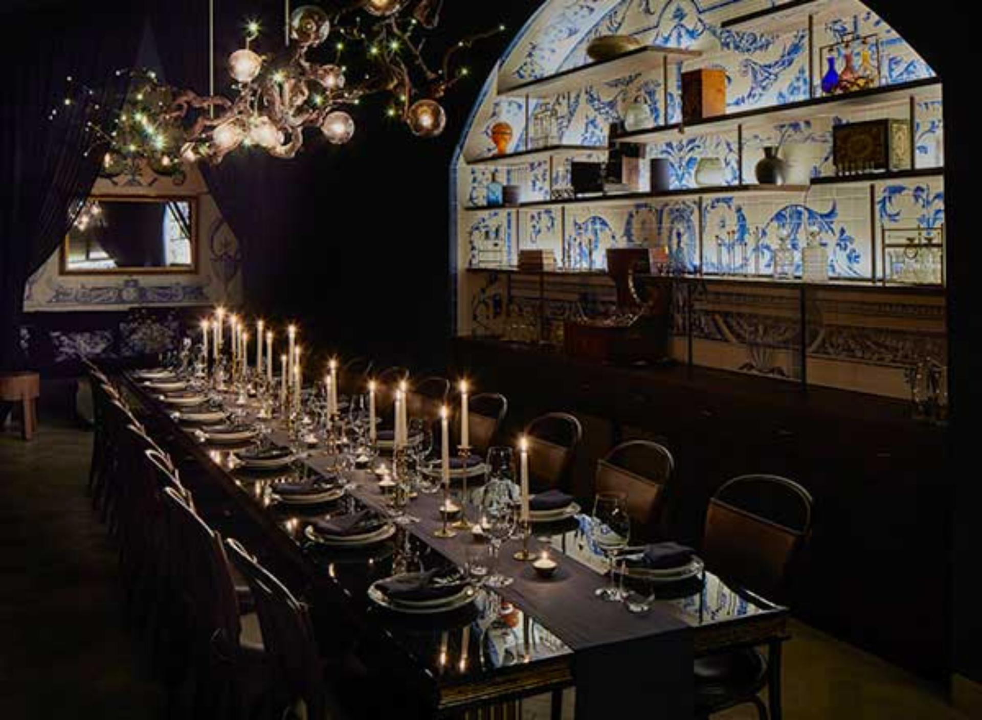 Decanter Room 